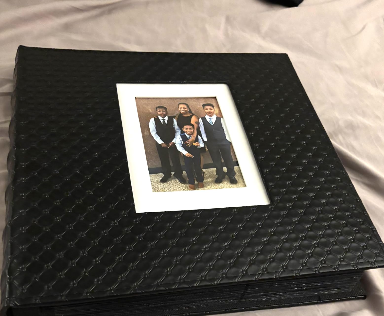 RECUTMS Photo Albums 4x6 Pictures, 600 Pockets Large Capacity Picture Album customer photo 2