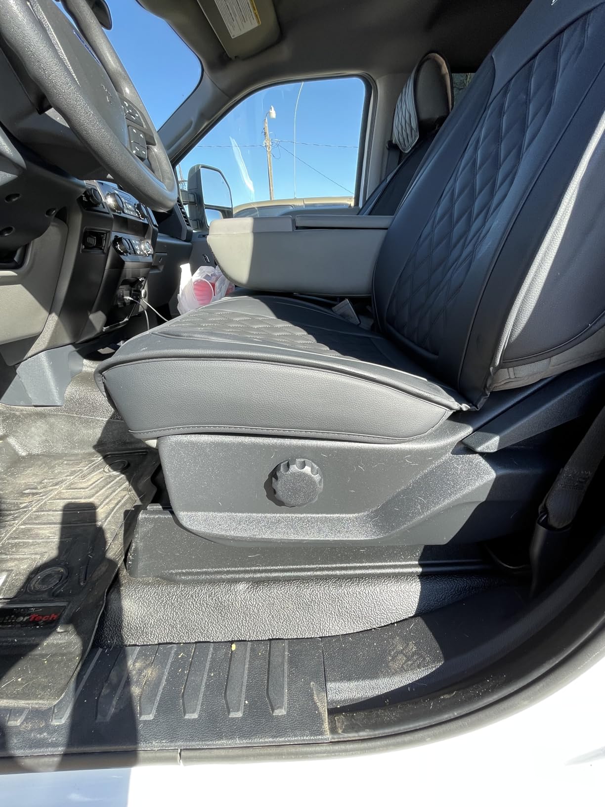Aierxuan Car Seat Covers for Ford F150 F250 F350 F450 Truck (Black) | Custom Fit 2009-2026 F150 Crew Cab, 2017-2026 F250 F350 F450 Super Duty XLT STX XL Lariat Pickup, Waterproof Leather Full Set customer photo 1