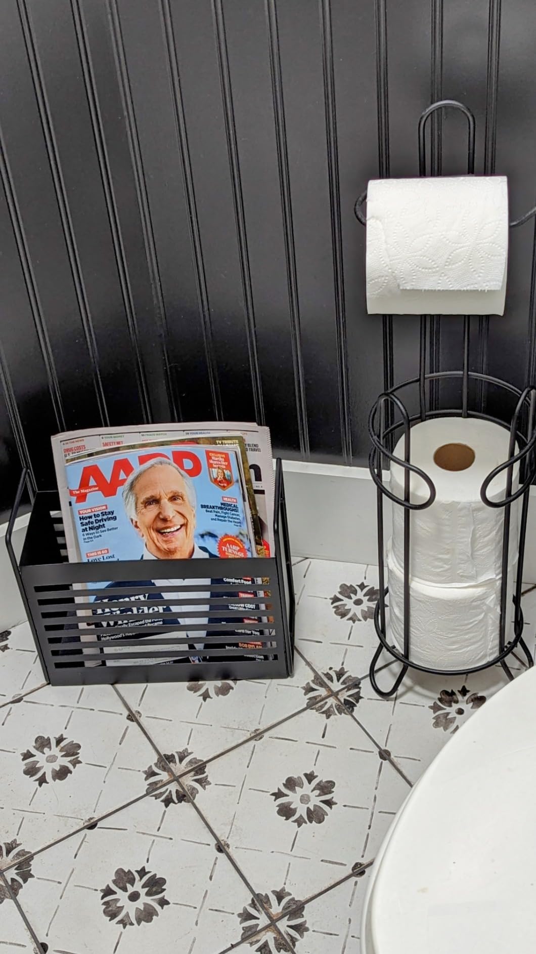 Magazine Rack, Magazine File Holder Mail Organizer Folder Organizer Bin for Magazines, Books, Newspapers, Tablets in Home, Office, Black customer photo 1