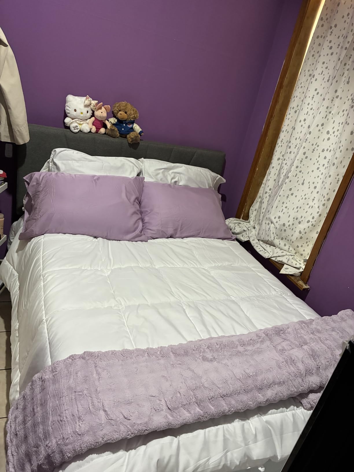 Utopia Bedding Gusset Bed Pillow, Hotel Pillows Queen Size Set of 2, White customer photo 2