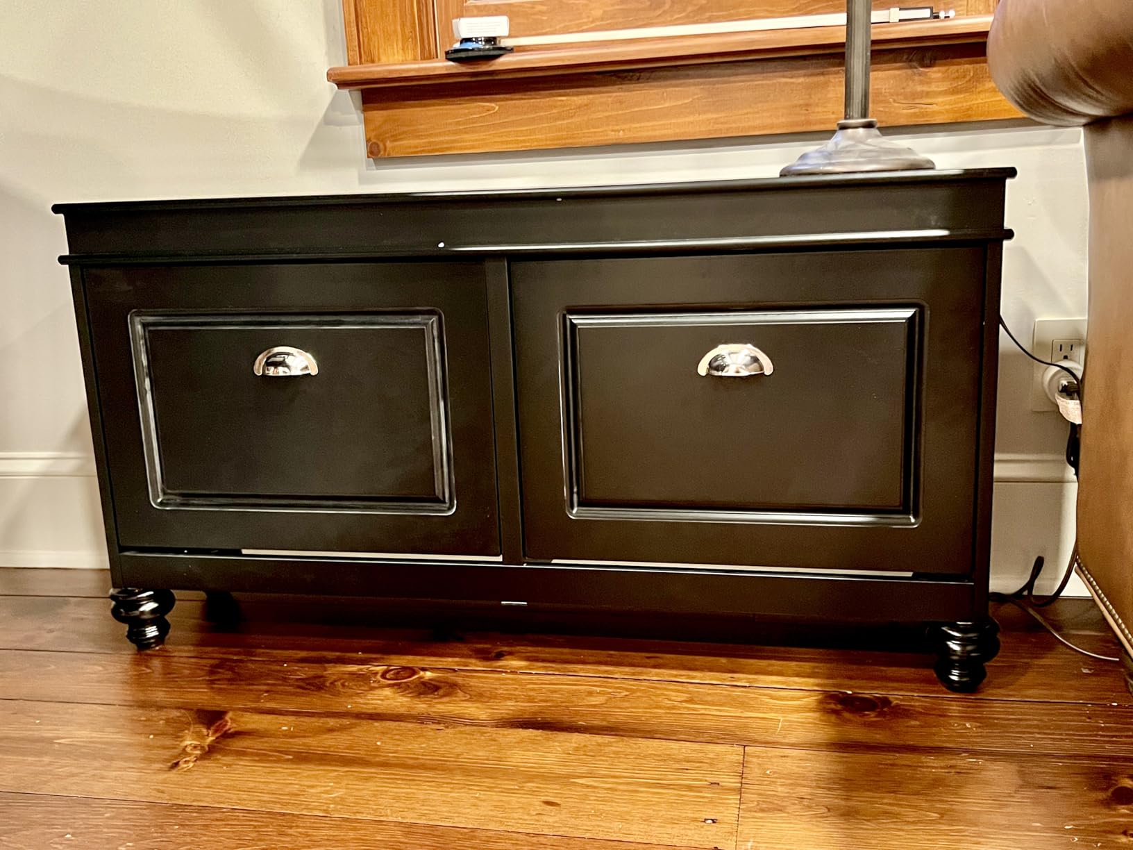 SoBuy Small Shoe Storage Bench, Narrow Shoe Cabinet for Entryway, Shoe Rack with Cushion&2 Tiers Flip-Drawer, Closet Hallway Mudroom White FSR82-L-W customer photo 2