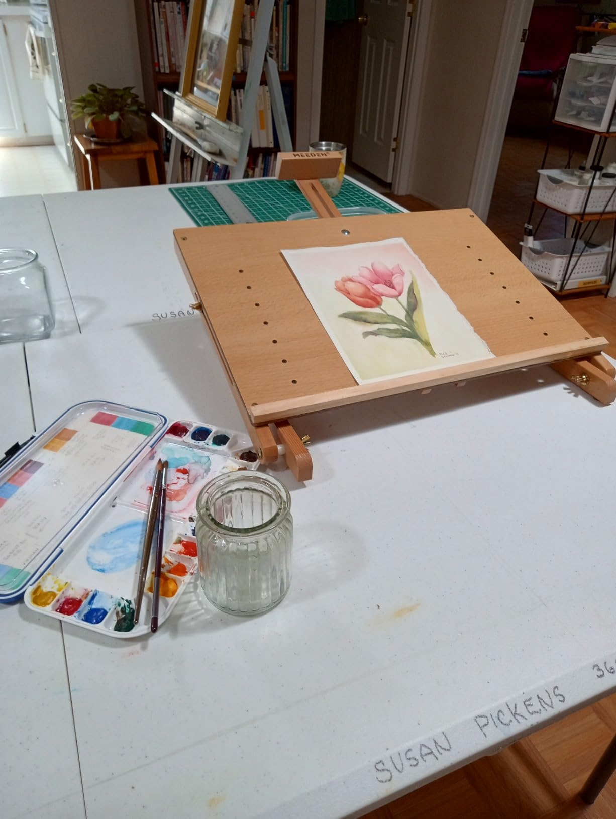 MEEDEN Large H-Frame Drawing Board Easel: Beech Wooden Tabletop Easel customer photo 1