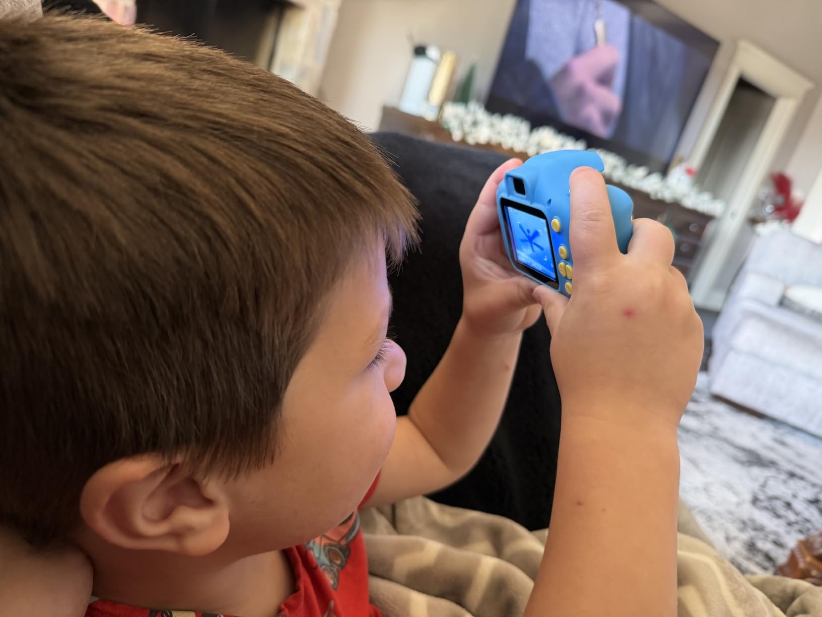 Desuccus Kids Camera for Ages 3-12, HD Digital Camera with 32GB Card customer photo 1