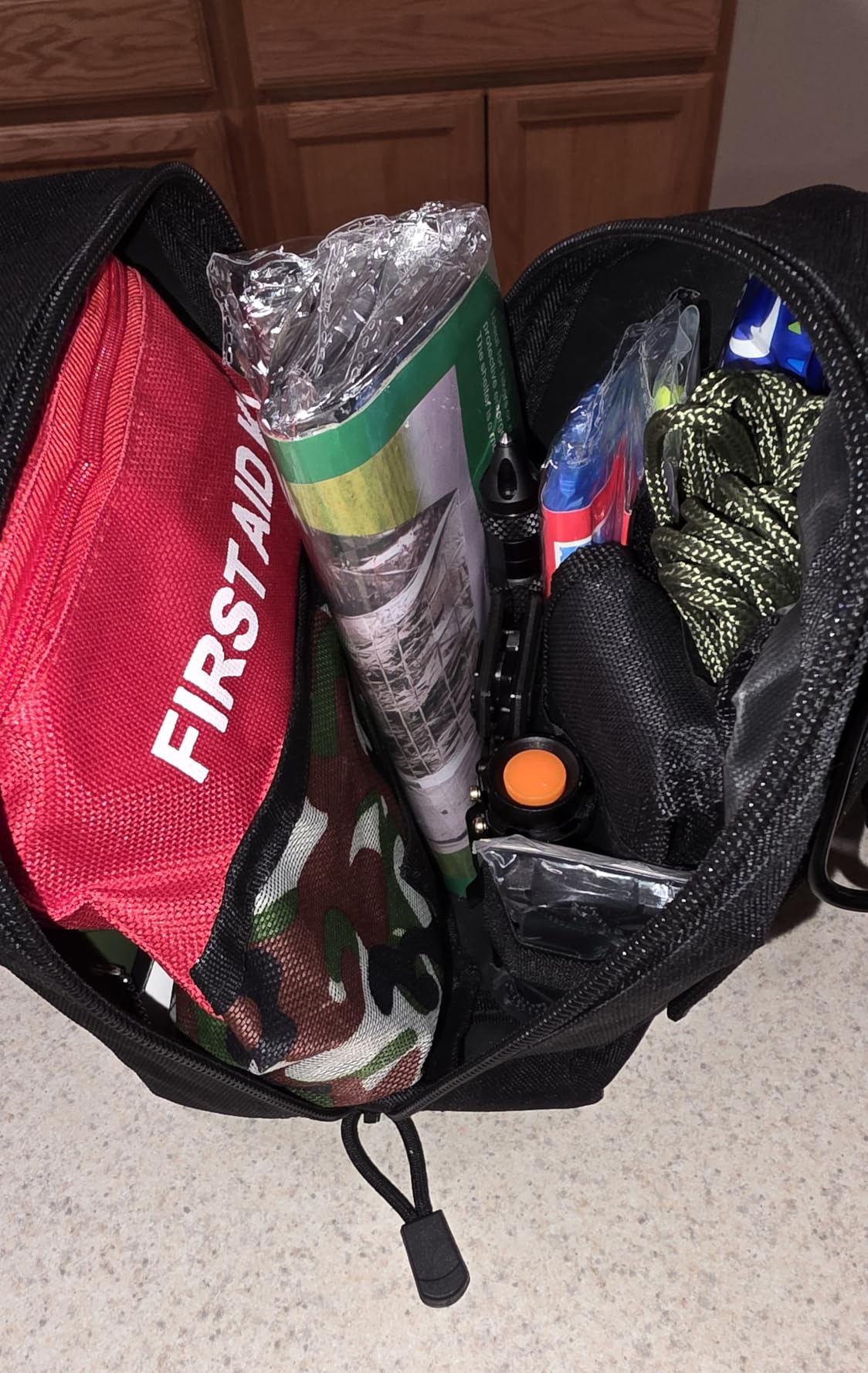 TAIMASI 238 Pcs Emergency Survival Kit with First Aid Kit and Molle Pouch customer photo 1