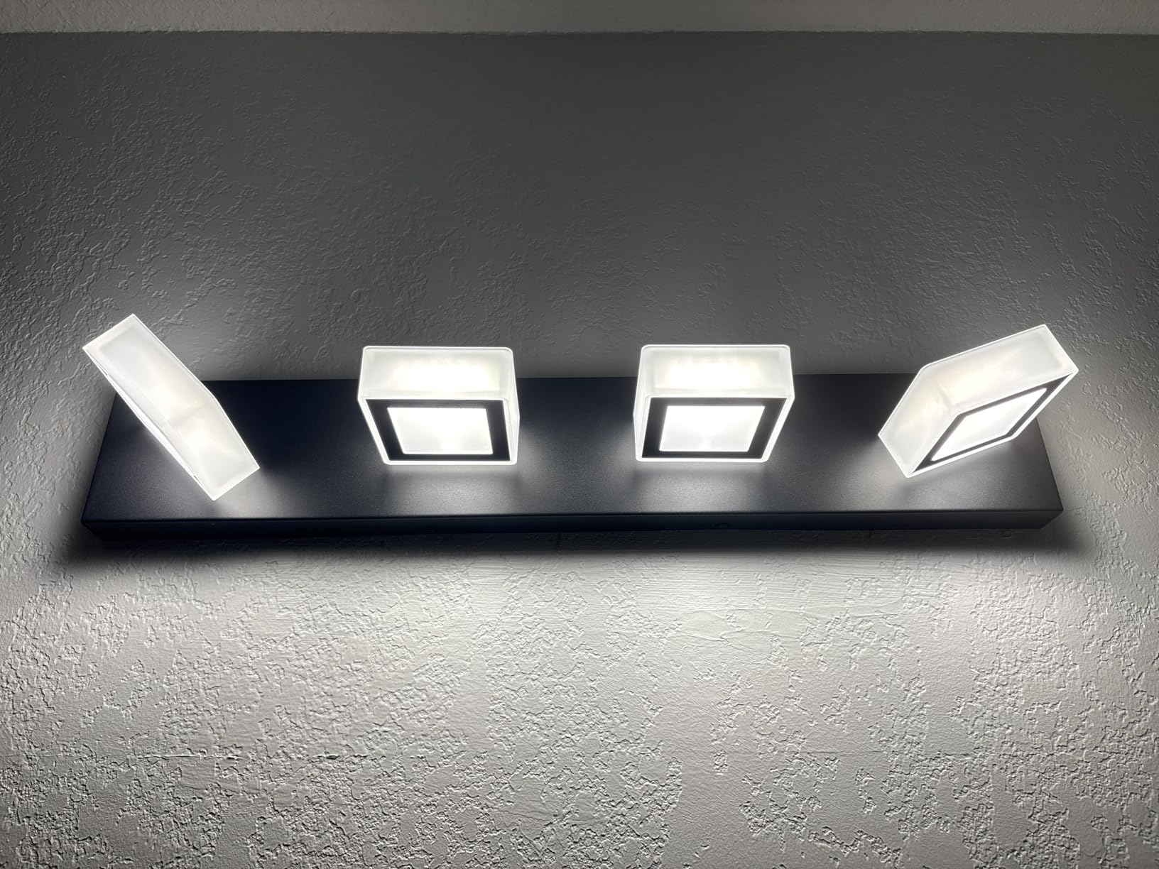Ralbay LED Modern Black Bathroom Vanity Lights 3 Lights Acrylic Modern Black Bathroom Wall Lighting Fixtures customer photo 2