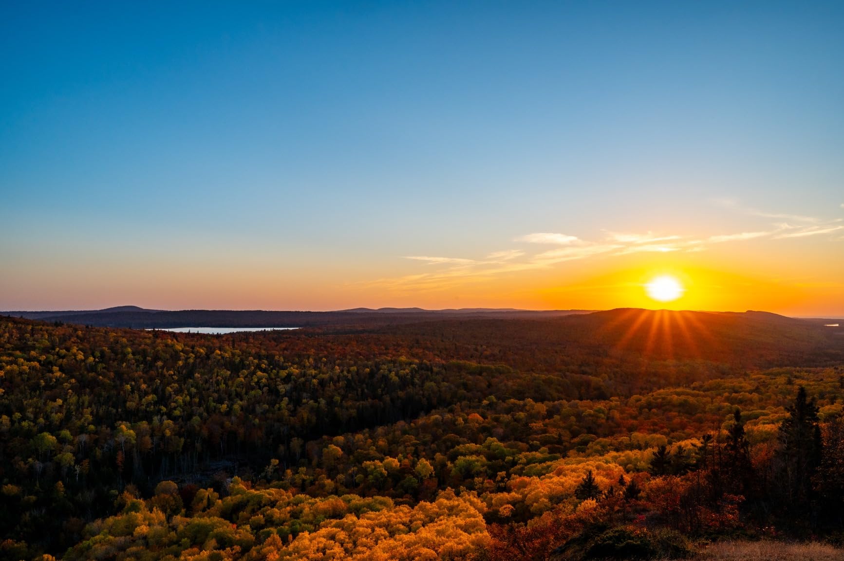 Nikon NIKKOR Z 14-24mm f/2.8 S | Professional Large Aperture Wide-Angle Zoom Lens for Z Series mirrorless Cameras | Nikon USA Model customer photo 2