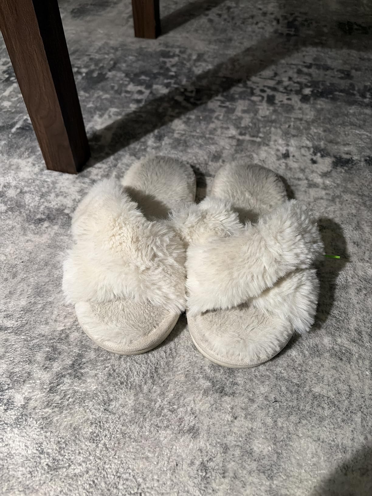 Evshine Memory Foam Fuzzy House Slippers for Women customer photo 1