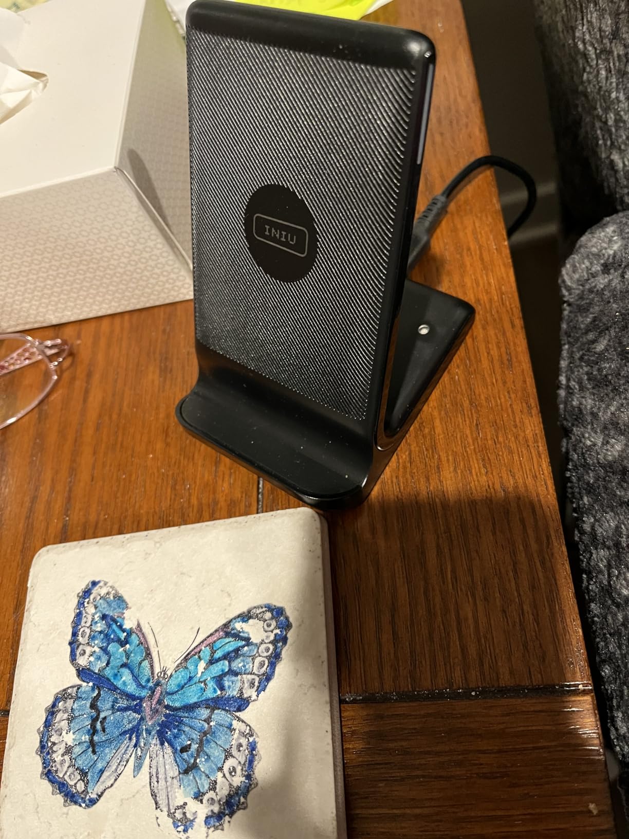 INIU Wireless Charger, 15W Fast Wireless Charging Phone Station with LED | Sleep-Friendly Adaptive Light, Exclusive Temp°Guard, Wireless Charging Station for iPhone 17 16 Pro Max, Samsung S25 S24 etc customer photo 1