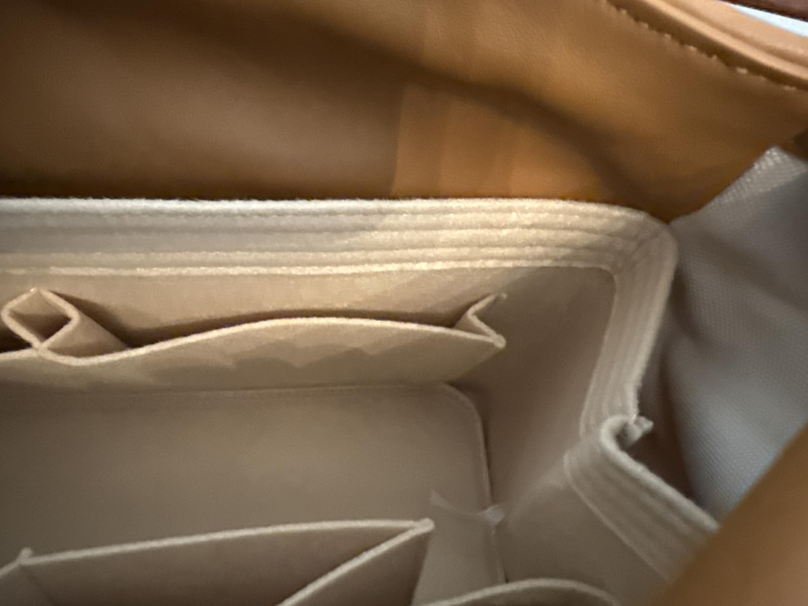 Doxo Purse Organizer Insert for Handbags & Base Shaper 2pc Set, Felt Neverfull MM Organizer Insert, Tote Bag Organizer with Zipper Pocket and Bottle Holder, Fit Speedy 30 Neverfull MM and More,Beige-L customer photo 1