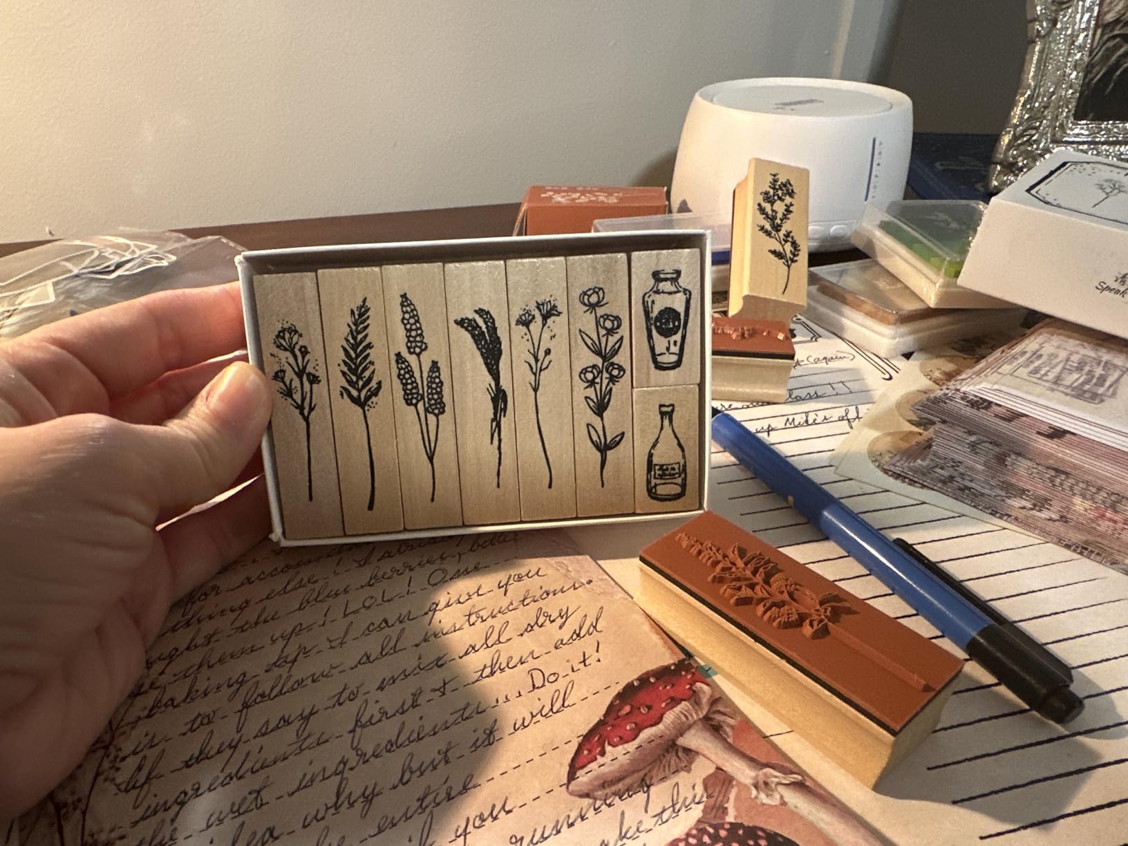 Zonon 16 Pcs Wooden Rubber Stamps, Plant and Flower Stamp Set for Crafting customer photo 2