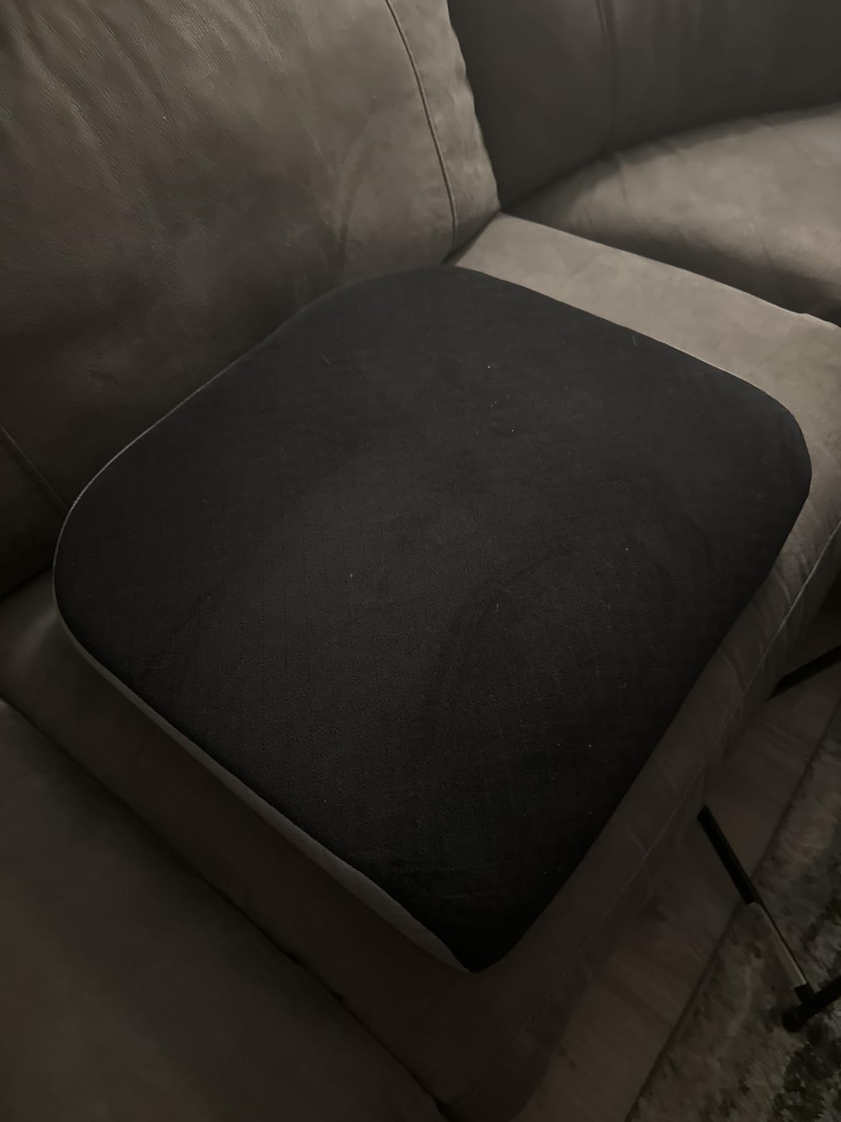 Kölbs Extra Large Seat Cushion, Stylish Plush Velvet Cover, X-Large Memory Foam for Office Chair, Floor Pillow, Cushion Back Pain Coccyx Pain Relief, Carry Handle (Extra Large) customer photo 1