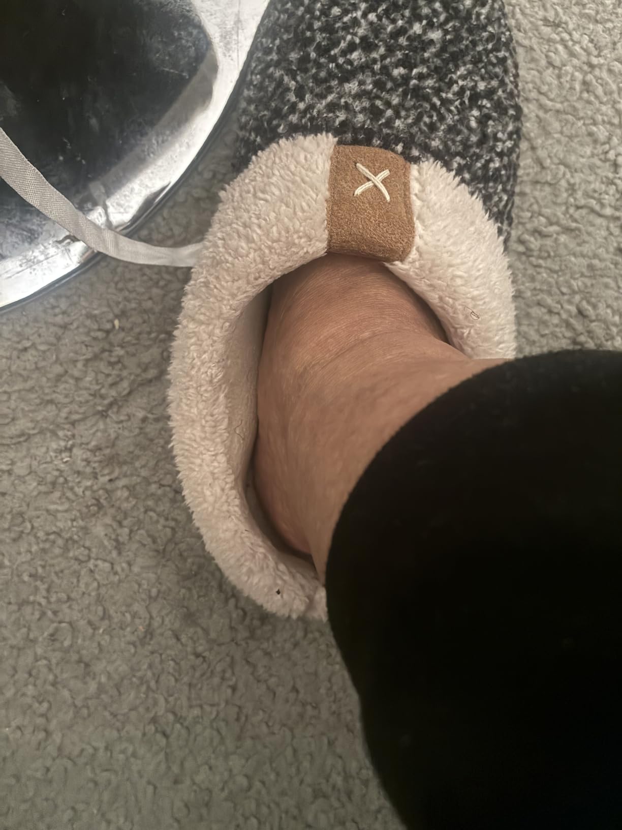 ULTRAIDEAS Women's Indoor Outdoor Slipper Memory Foam customer photo 2
