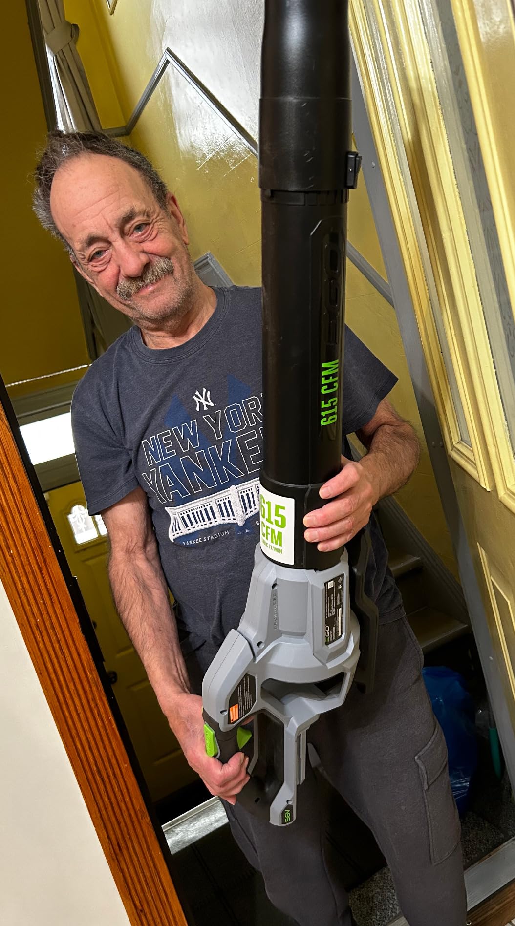EGO POWER+ Cordless Electric Leaf Blower, 615 CFM, With Battery - LB6151 customer photo 2