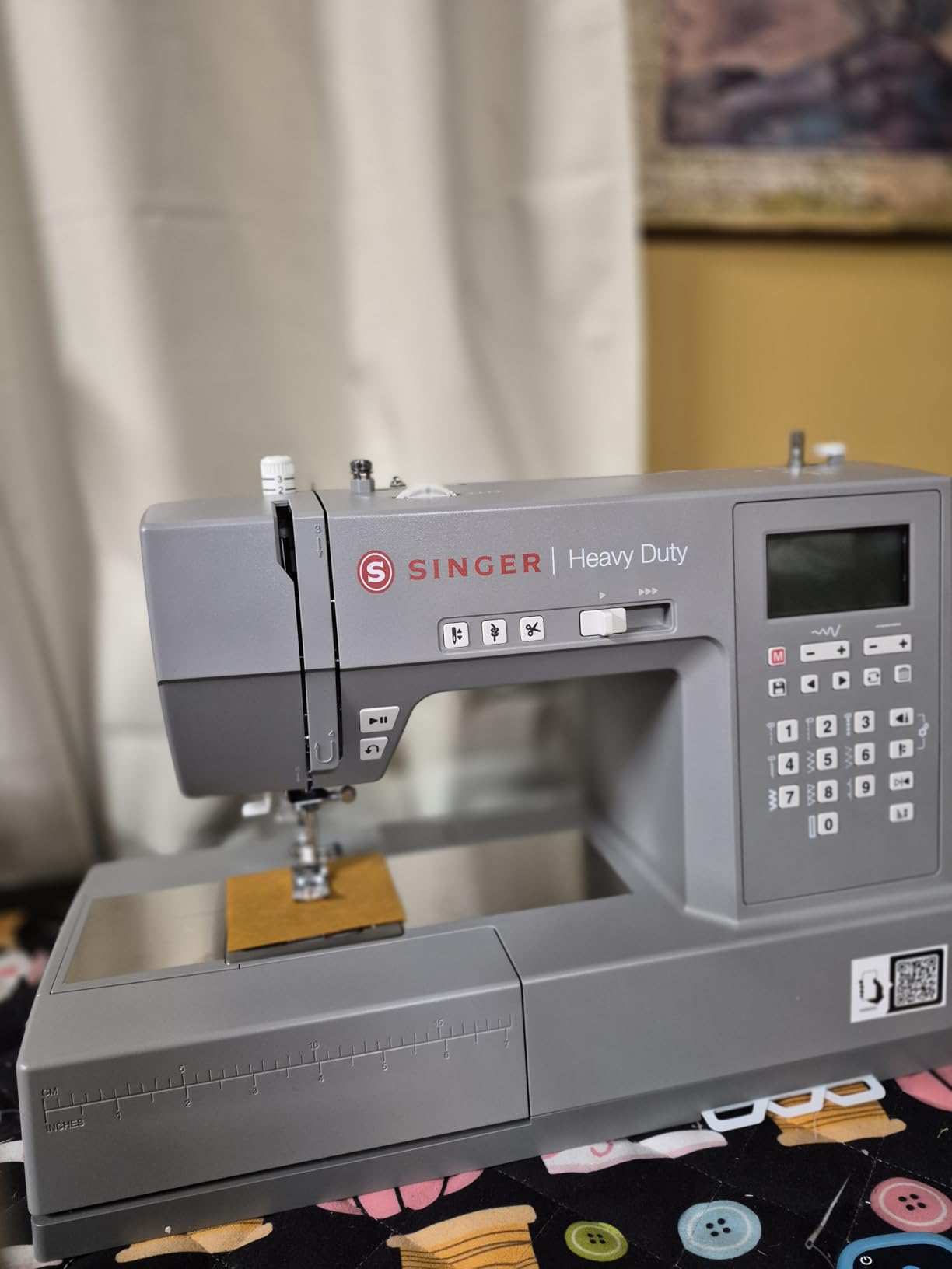 SINGER® 6800C Heavy Duty Computerized Sewing Machine with Accessory Kit customer photo 2