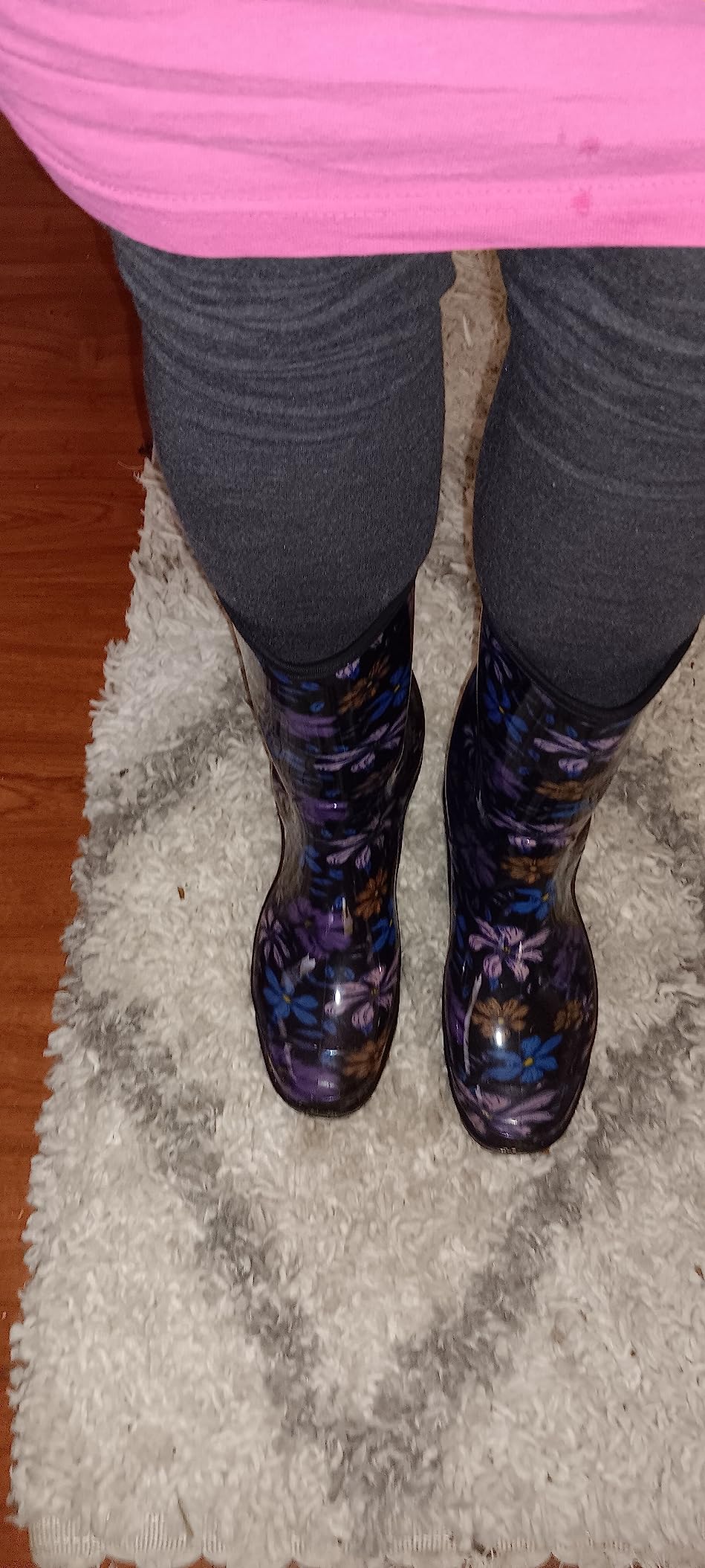 HISEA Women's Rain Boots Waterproof Mid Calf Garden Farm Rubber Boots customer photo 1