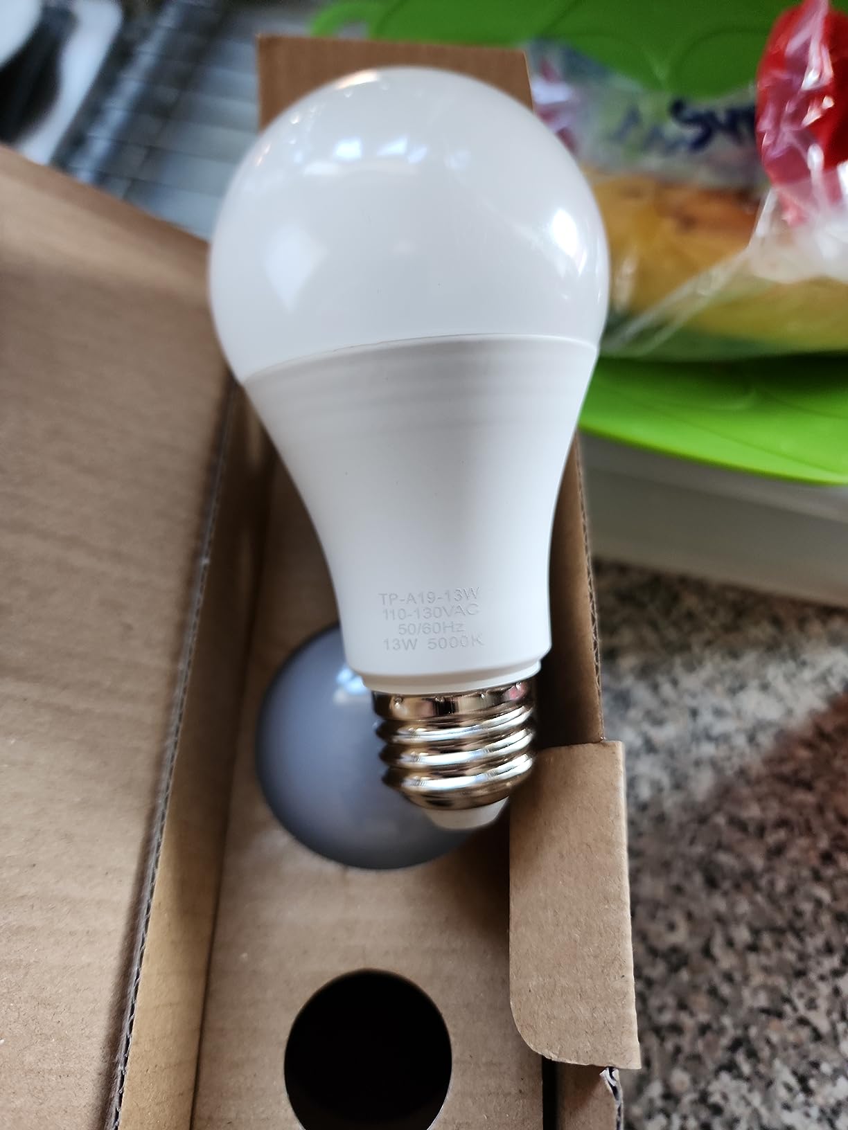 MAXvolador A19 LED Light Bulbs, 100 Watt Equivalent LED Bulbs, Daylight White 5000K, 1500LM, E26 Base, Non-Dimmable, 13W Bright LED Bulbs, 4-Pack customer photo 1