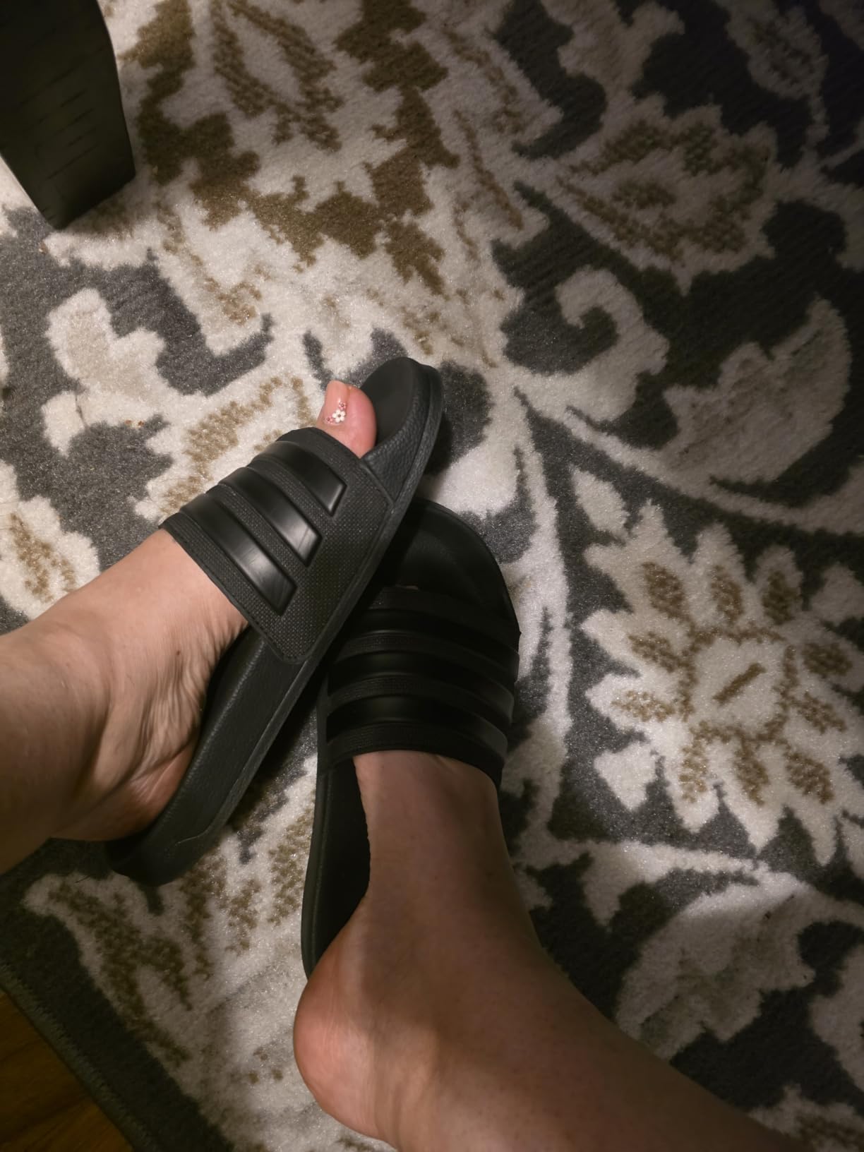 adidas Men's Adilette Shower Slides customer photo 1