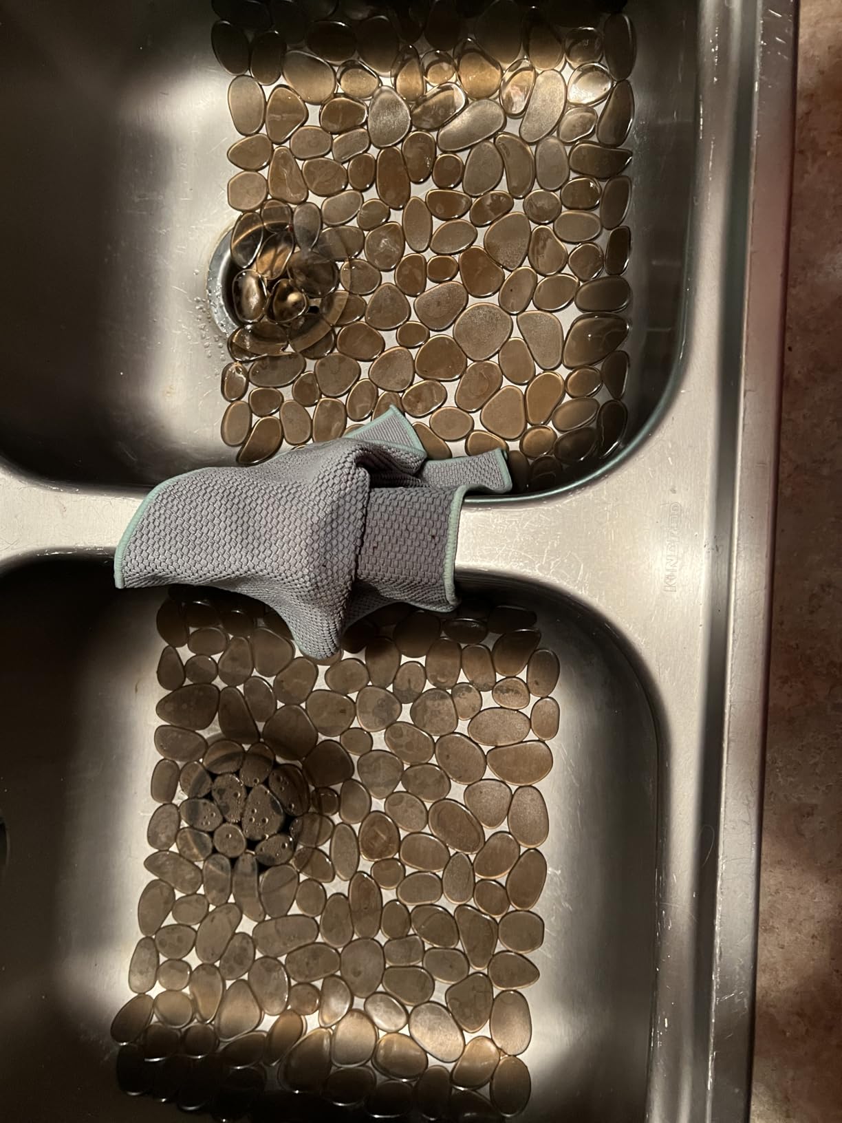 Coopay Sink Mat Pebble Sink Protectors for Kitchen Sink, PVC Eco-friendly Adjustable Stainless steel Porcelain Dish Drying Pad, Protector for Bottom of Kitchen Sink, 15.8 x 11.8 inches (2 Pack, Clear) customer photo 2
