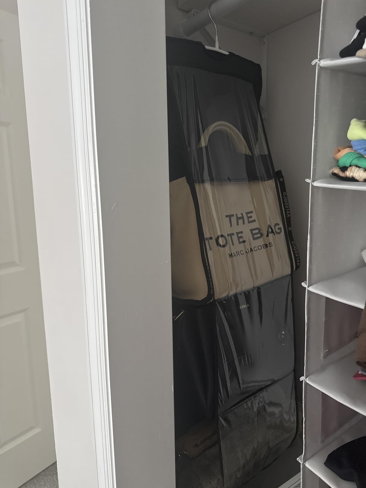 Lirex Handbag Hanging Organizer, 8 Pocket Purse Storage Hanger Oxford Cloth Closet for Family Closet Bedroom, Foldable and Universal Fit (Black) customer photo 1