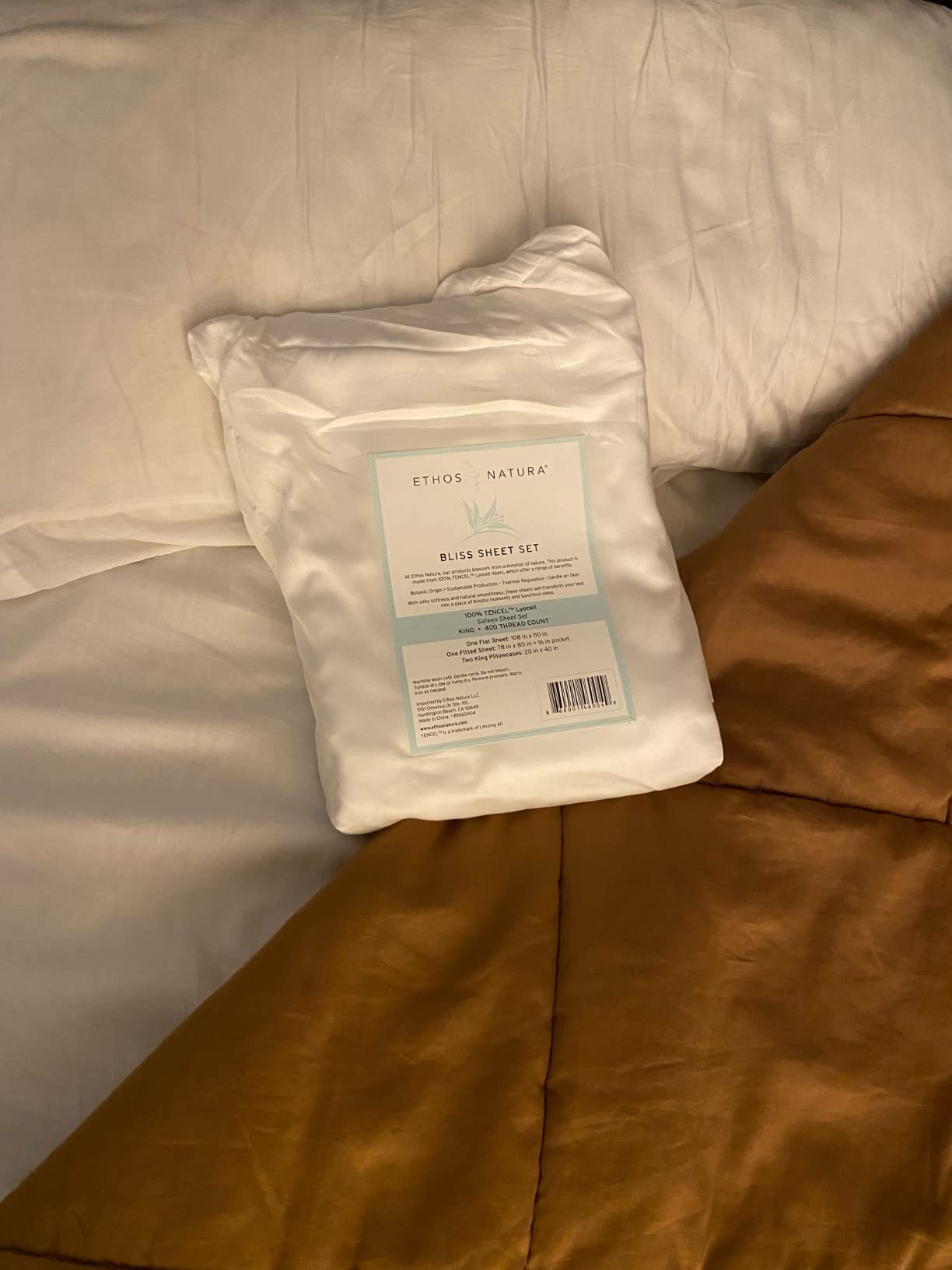 100% Eucalyptus Tencel Lyocell Sheet Set, Silky Soft & Smooth Cooling Sheets for All-Season, Sustainably Made, Moisture-Wicking, Hypoallergenic - King, White customer photo 1