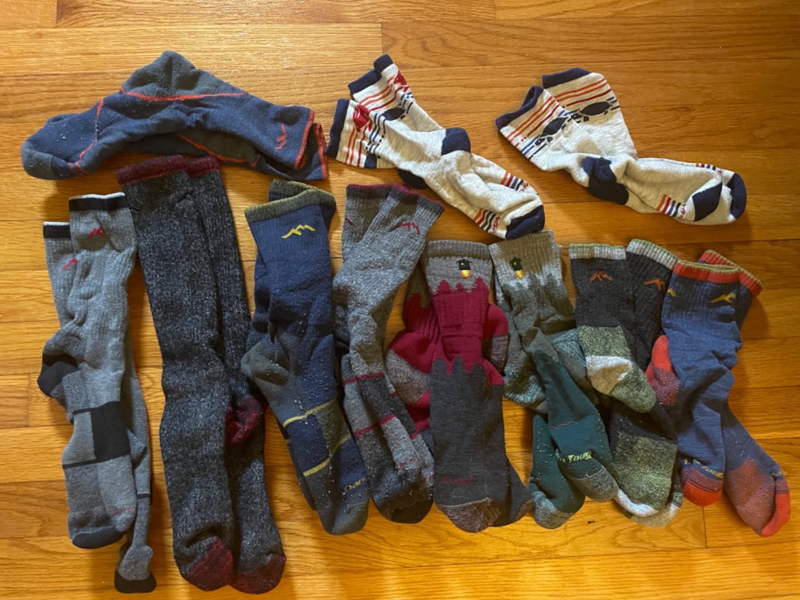 Darn Tough Vermont Men's Number 2 Micro Crew Cushion Hike Socks (1974) customer photo 2