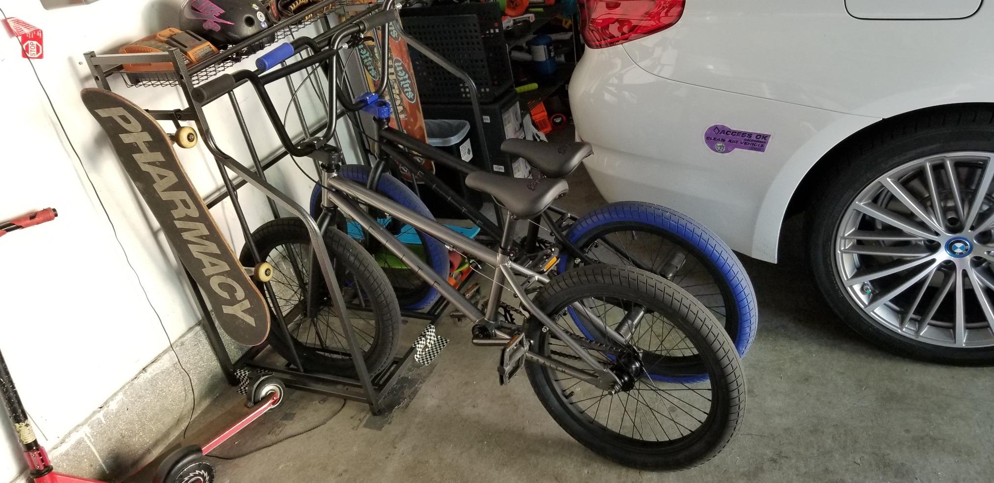 Elite BMX Stealth Freestyle Bike for Youth & Adults customer photo 2