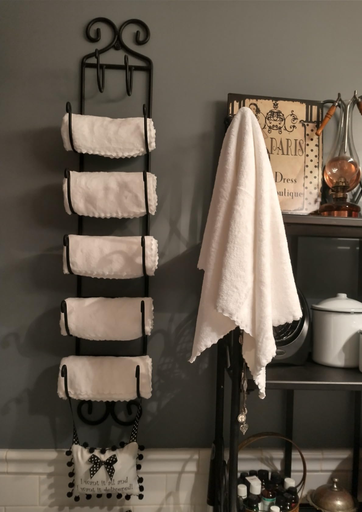 MOONQUEEN 6 Pack Premium Hand Towels - Quick Drying - Microfiber Coral Velvet Highly Absorbent Towels - Multipurpose Use as Hotel, Bathroom, Shower, Spa, Hand Towel 16 x 28 inches (Gray) customer photo 2
