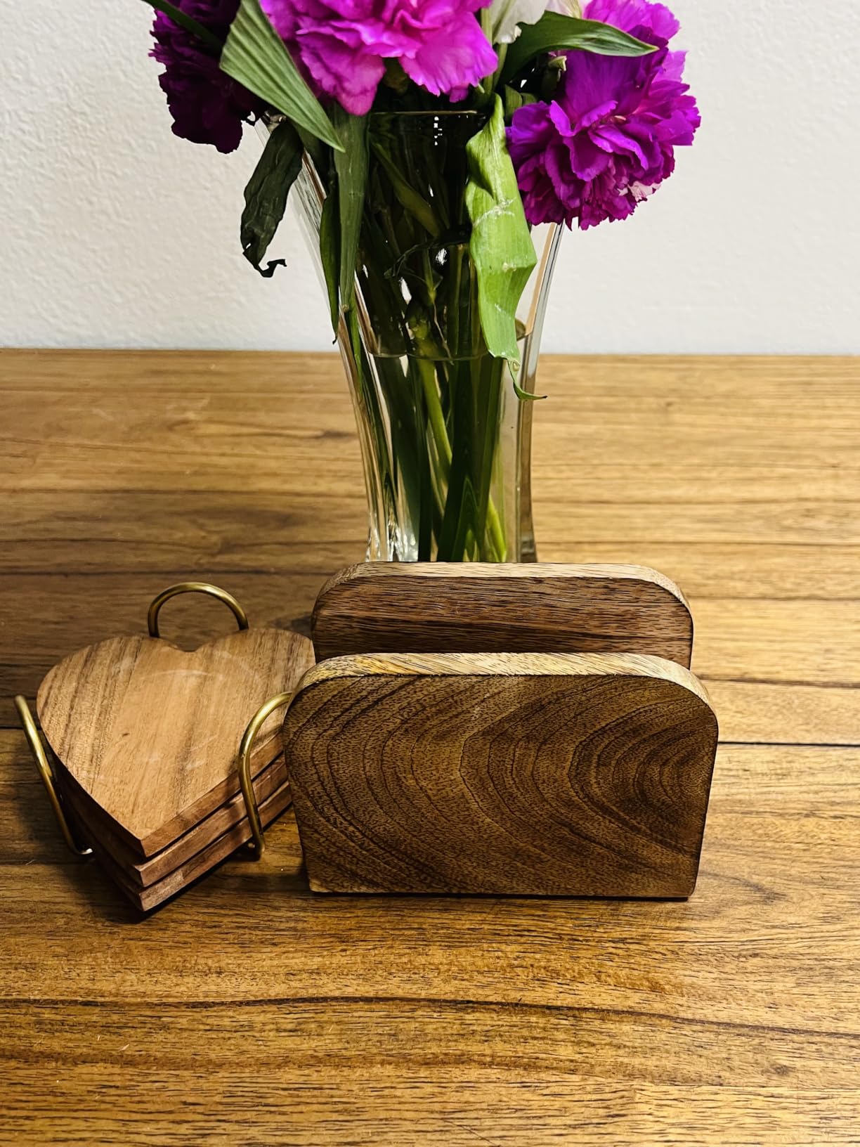 Samhita Burning Finish Mango Wood Napkin Holders For Kitchen Upright Paper Napkin Storage Dispenser House, Party, Restaurant, Hotel, Cafe, Bar (5.5