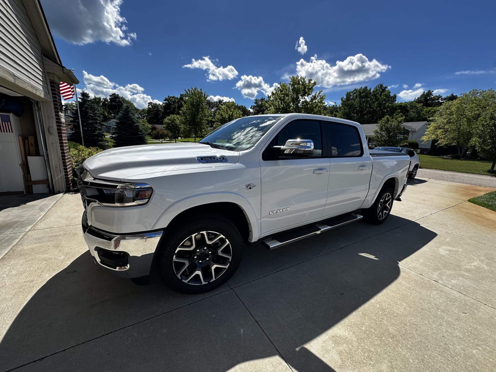 COMNOVA 6 Inches Running Boards Compatible with 2009-2018 Dodge Ram 1500 Crew Cab (Including 2019-2024 Classic), 2010-2026 Ram 2500 3500, Stainless Steel Side Steps customer photo 1