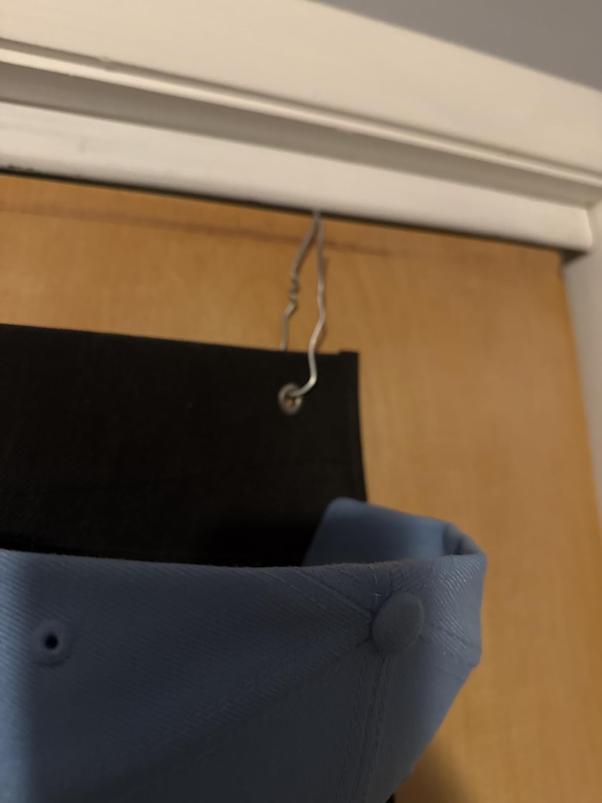 Dofilachy Hat Organizer Racks for Baseball Caps, Visible Hat Holder Rack for Wall Door with 3 Hooks, 24 Deep Pockets customer photo 1
