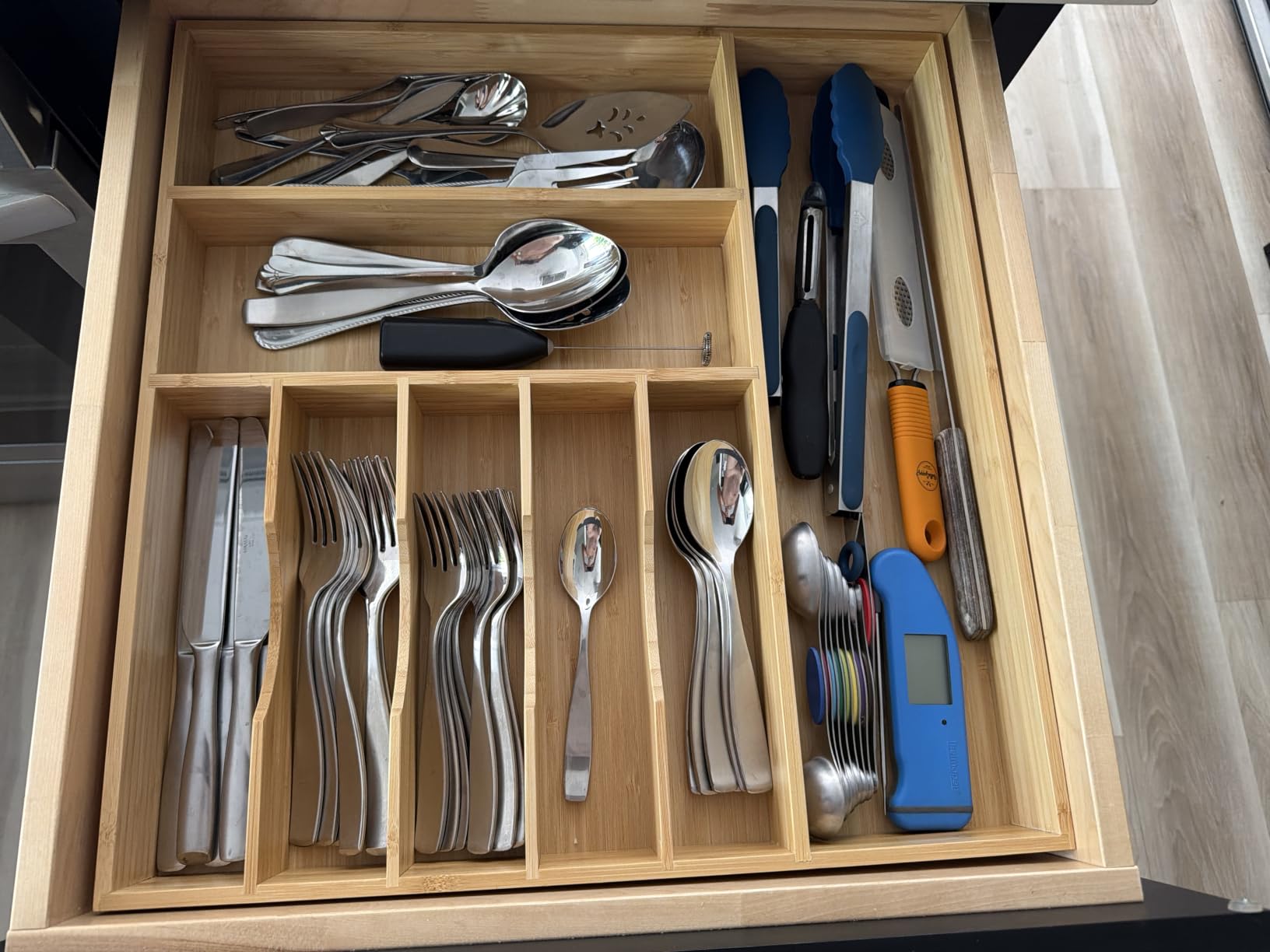Umilife Bamboo Kitchen Drawer Organizer, 13 Inch Silverware Utensil Tray Holder, Extra Deep Grooved Drawer Divider, 7 Slots Total Bamboo Wood Caddy for Flatware Cutlery Knives, Forks, Spoons customer photo 1