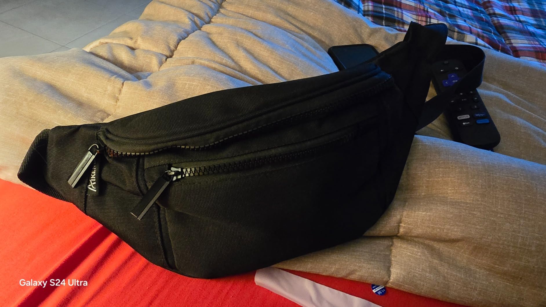 AIKENDO Fanny Pack for Men Women, Crossbody Waist Bag Pack Phone Bag customer photo 1