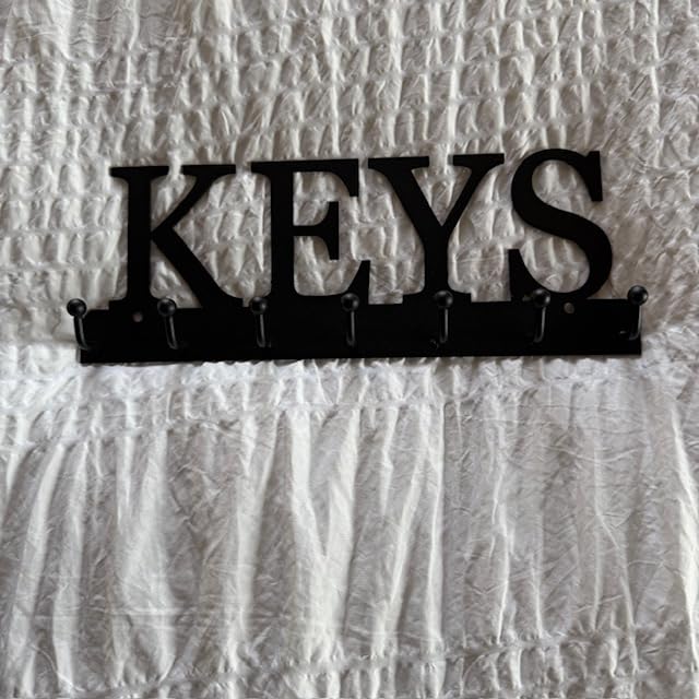 Lixgifts Key Holder Wall Mounted Key Hooks for Wall Decorative with 7 Hooks Black Metal Key Organizer Rack Hanger for Entryway, Front Door, Hallway, Office 10X3.7 inches customer photo 1