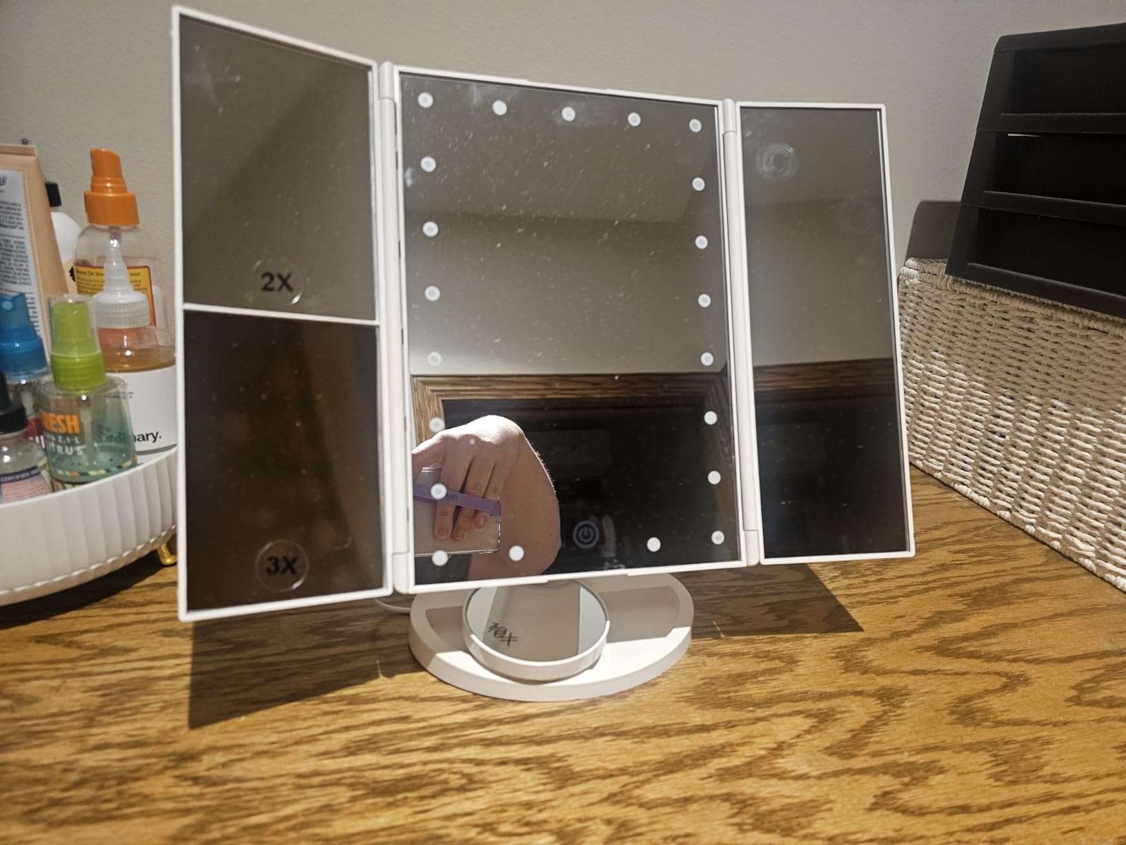 HUONUL 2X/3X/10X Magnifying Vanity Mirror with Light, Trifold Makeup Mirror | Touch Dimming, Dual Power, Clear View for Makeup, Skincare. Dorm Room Essentials. Birthday Gifts for Women, Mom, Wife, Girls customer photo 1