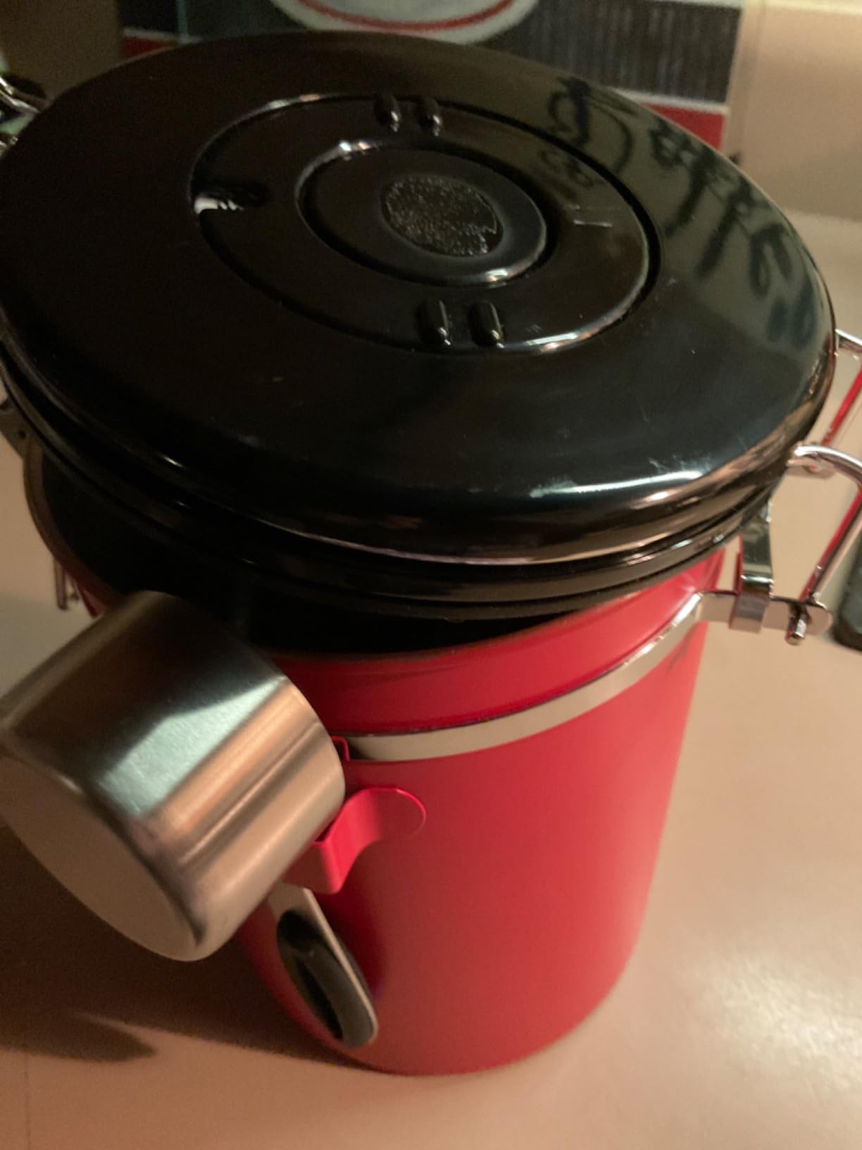 ShanSon Coffee Canister Airtight, Stainless Steel Bean Storage Container with Date Tracker & Scoop, Grounds Sugar Flour Tea Cereal Fits Kitchen Pantry, Ideal Gift for Coffee Lovers,16oz,Beige customer photo 1