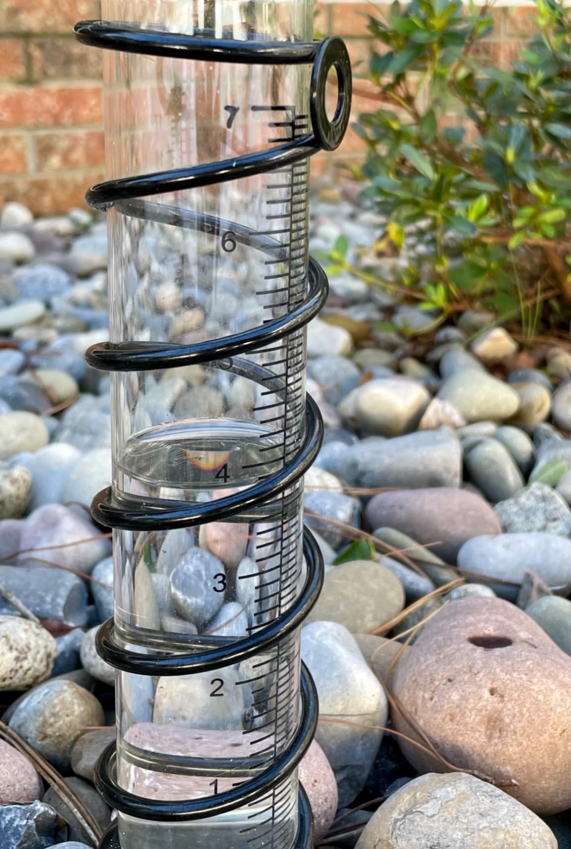 Rain Gauge, Rain Gauge Outdoor, Rain Gauges Outdoors Best Rated for Yard with Stake, Rain Water Meter Measuring with Metal Frame, Decorative for Garden, Deck, Lawn, Landscape customer photo 2
