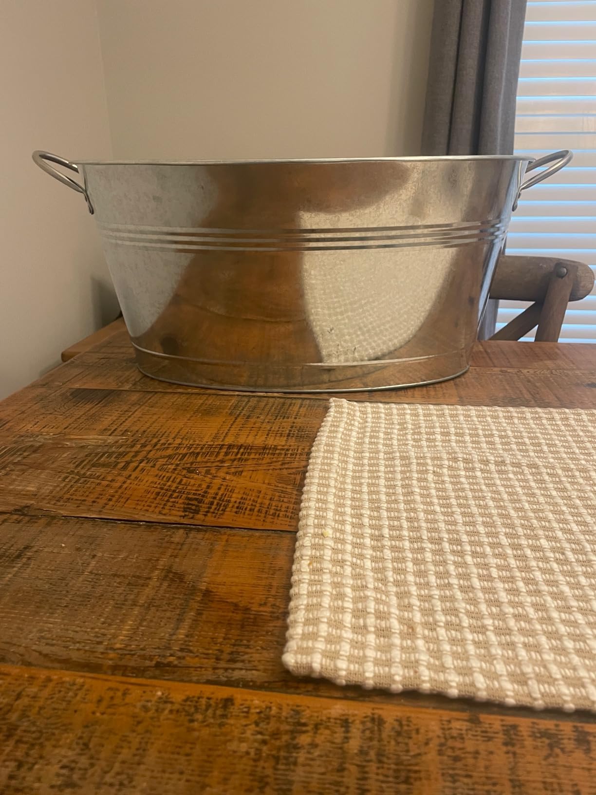 True Galvanized Tub, Large Ice Buckets for Parties, Beverage Cooler for Beer, Wine, Soda, Bottled Water, Rustic Beverage Tub, Drink Bucket for Indoor & Outdoor Party, 6.3 Gal (23.8 Liters), Set of 1 customer photo 1