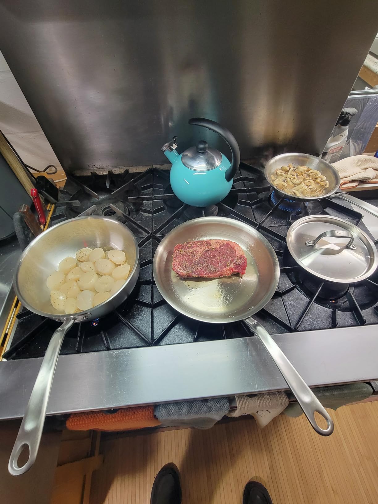 Made In Cookware - 10 Piece Stainless Steel Pot and Pan Set - 5 Ply Clad customer photo 2