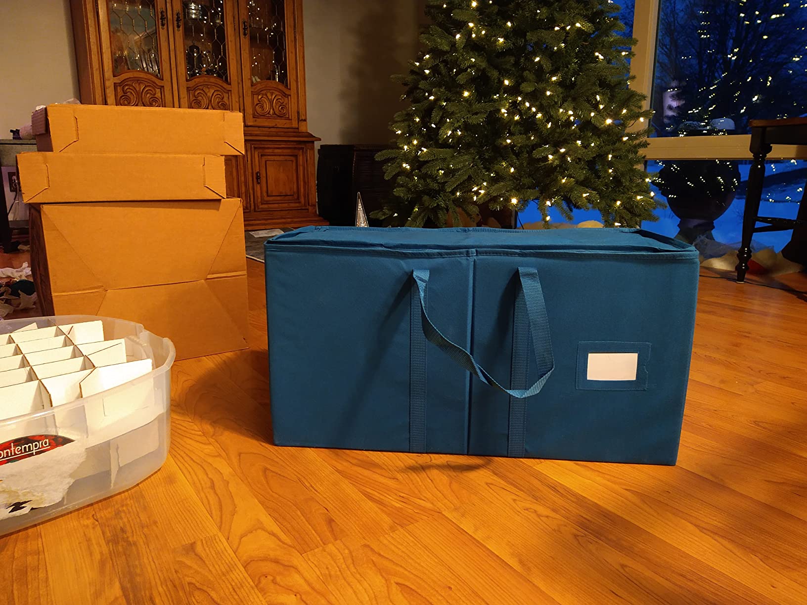 Large Christmas Ornament Storage Box With Adjustable Dividers - Plastic Ornament Storage Container For 128 Holiday Ornaments or Decorations - By Hearth & Harbor customer photo 1
