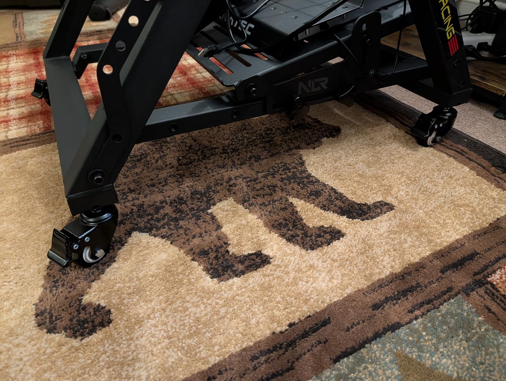 Next Level Racing Wheel Stand 2.0. Steering wheel stand for Thrustmaster, Fanatec, moza Racing on PC and video game consoles. Upgradeable to full cockpit with GTSeat add-on (not included) customer photo 1