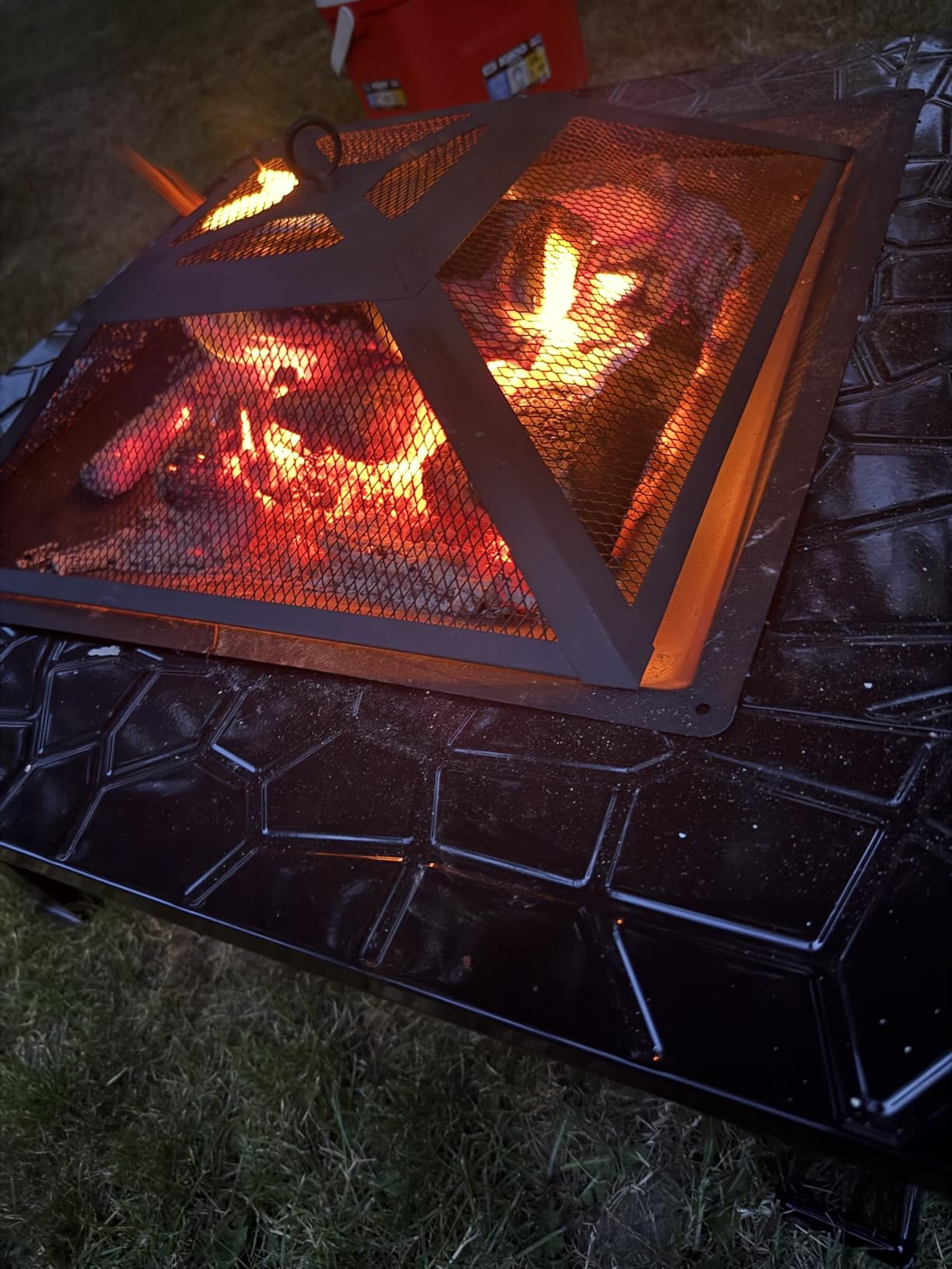Devoko Outdoor Fire Pit, 32 Inch Firepit Table Metal Outdoor Fireplaces customer photo 1