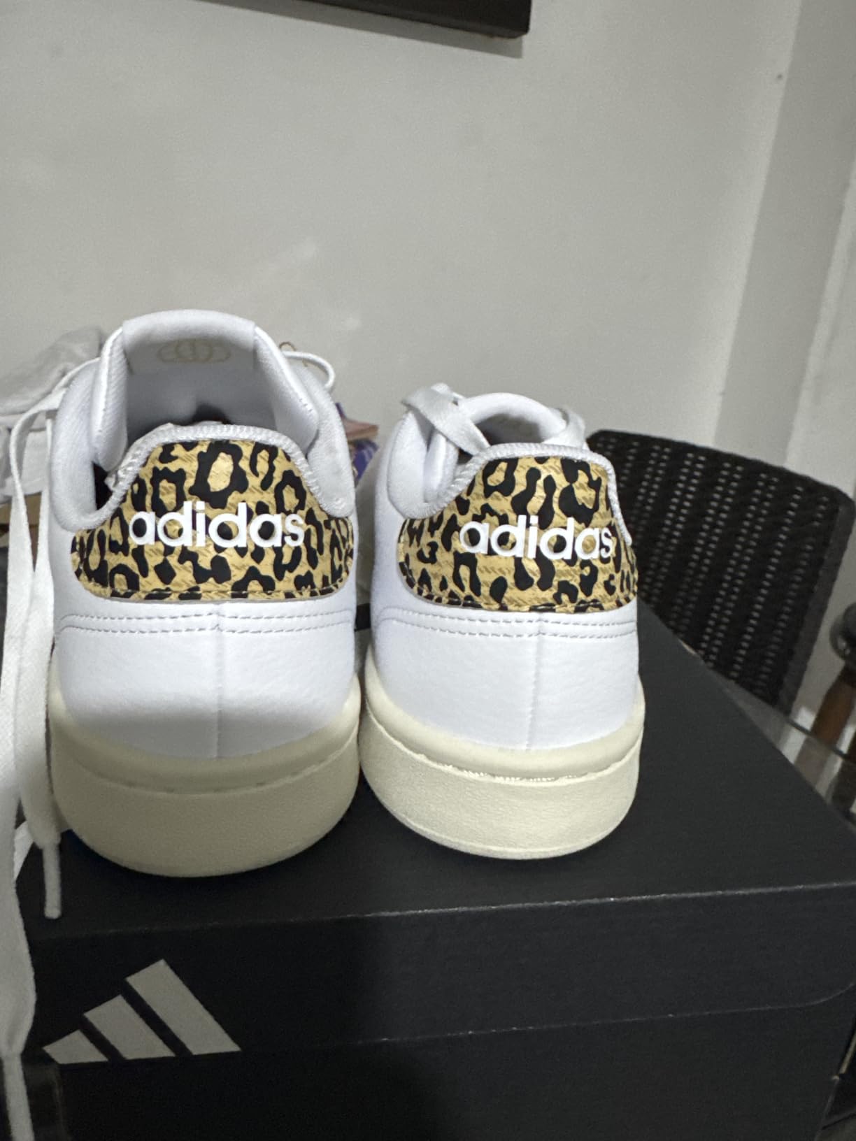 Adidas Unisex-Adult Avery customer photo 2