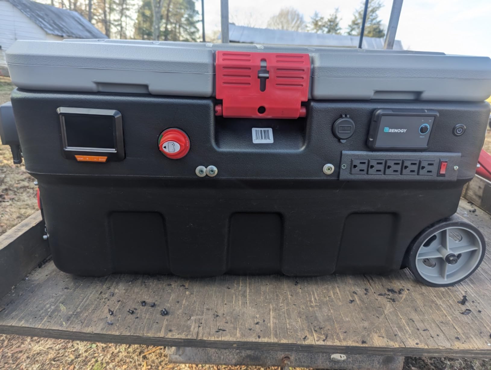 Rubbermaid ActionPacker 35 Gallon, Made in USA, Lockable Plastic Storage Bin with Lid and Wheels- Outdoor, Industrial, Rugged, Camping Gear and Truck Bed Storage - Gray and Black customer photo 2