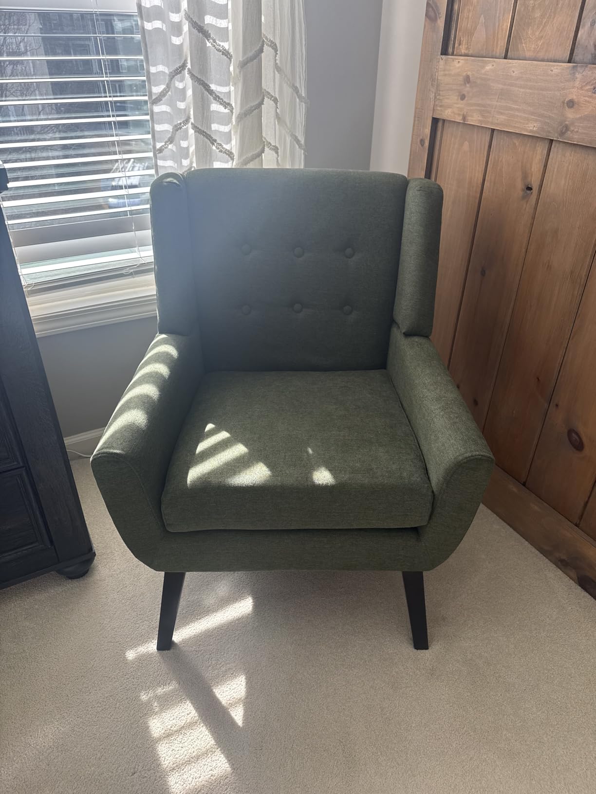HUIMO Accent Chair for Living Room,Upholstered Button Linen Armchair Chair customer photo 2