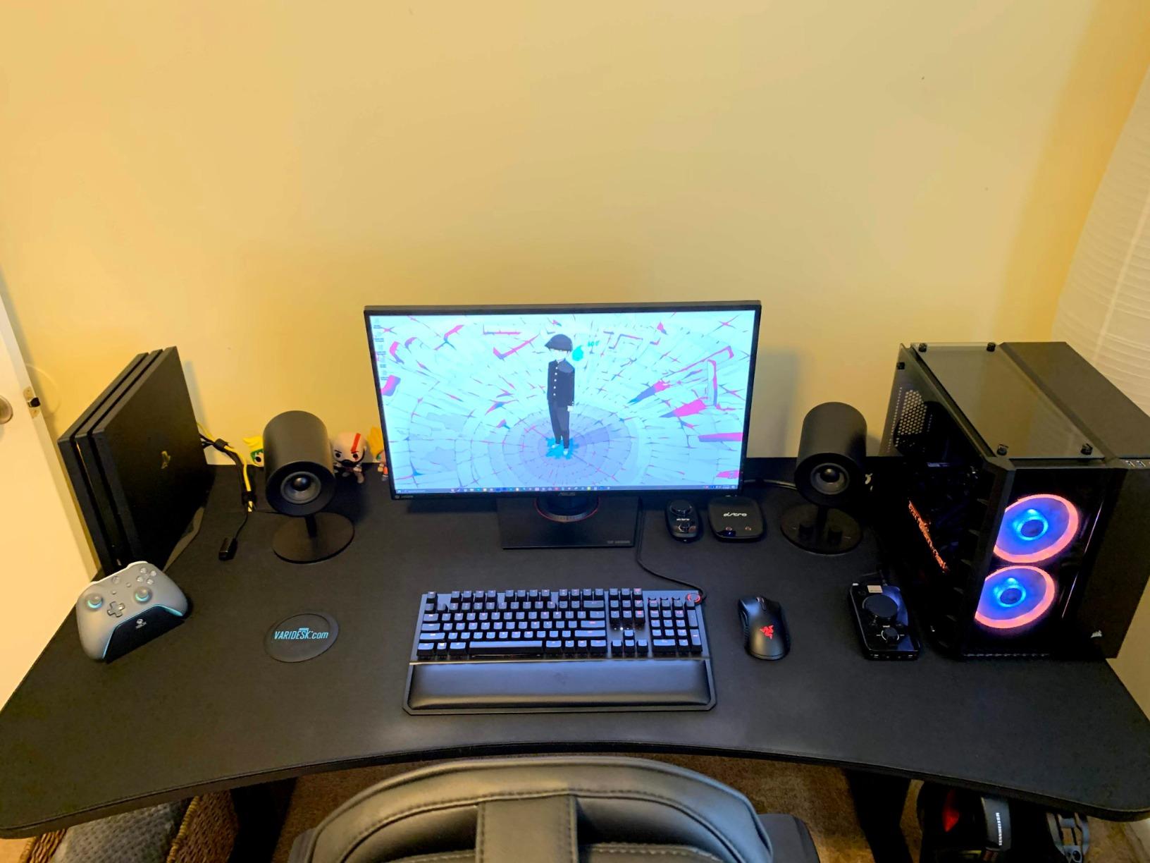 Arozzi Arena Ultrawide Curved Gaming Desk Dark Grey customer photo 1
