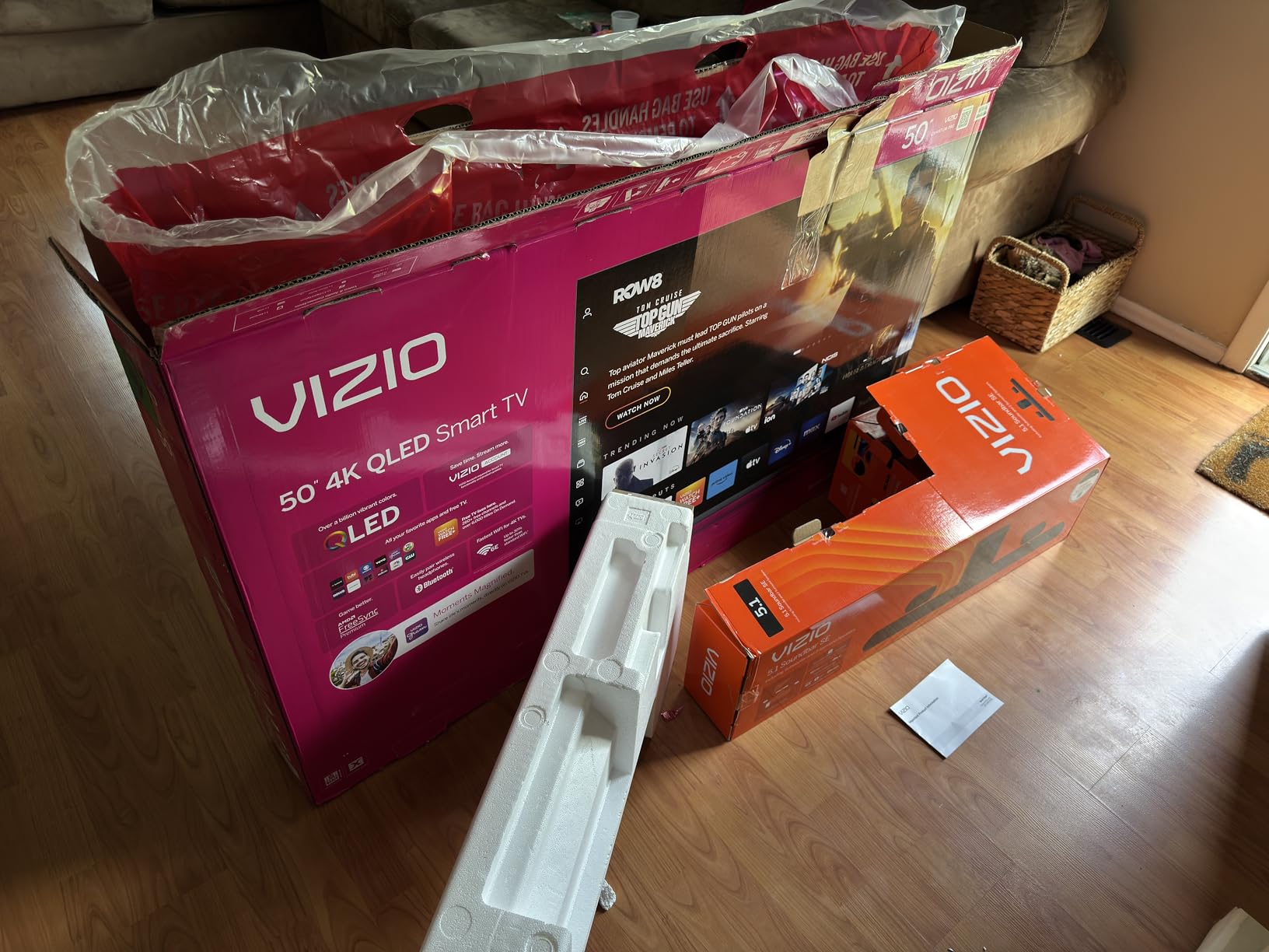 VIZIO 50-inch Quantum Pro 4K 120Hz QLED HDR10+ Smart TV with Dolby Vision, Active Full Array, 240Hz @ 1080p PC Gaming, WiFi 6E (M50QXM-K01, 2023 Model) customer photo 2