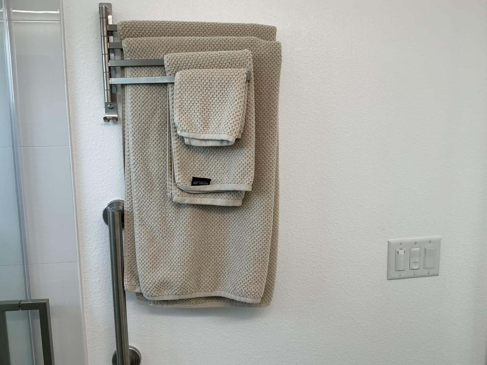 NearMoon Swivel Towel Rack, 13.8