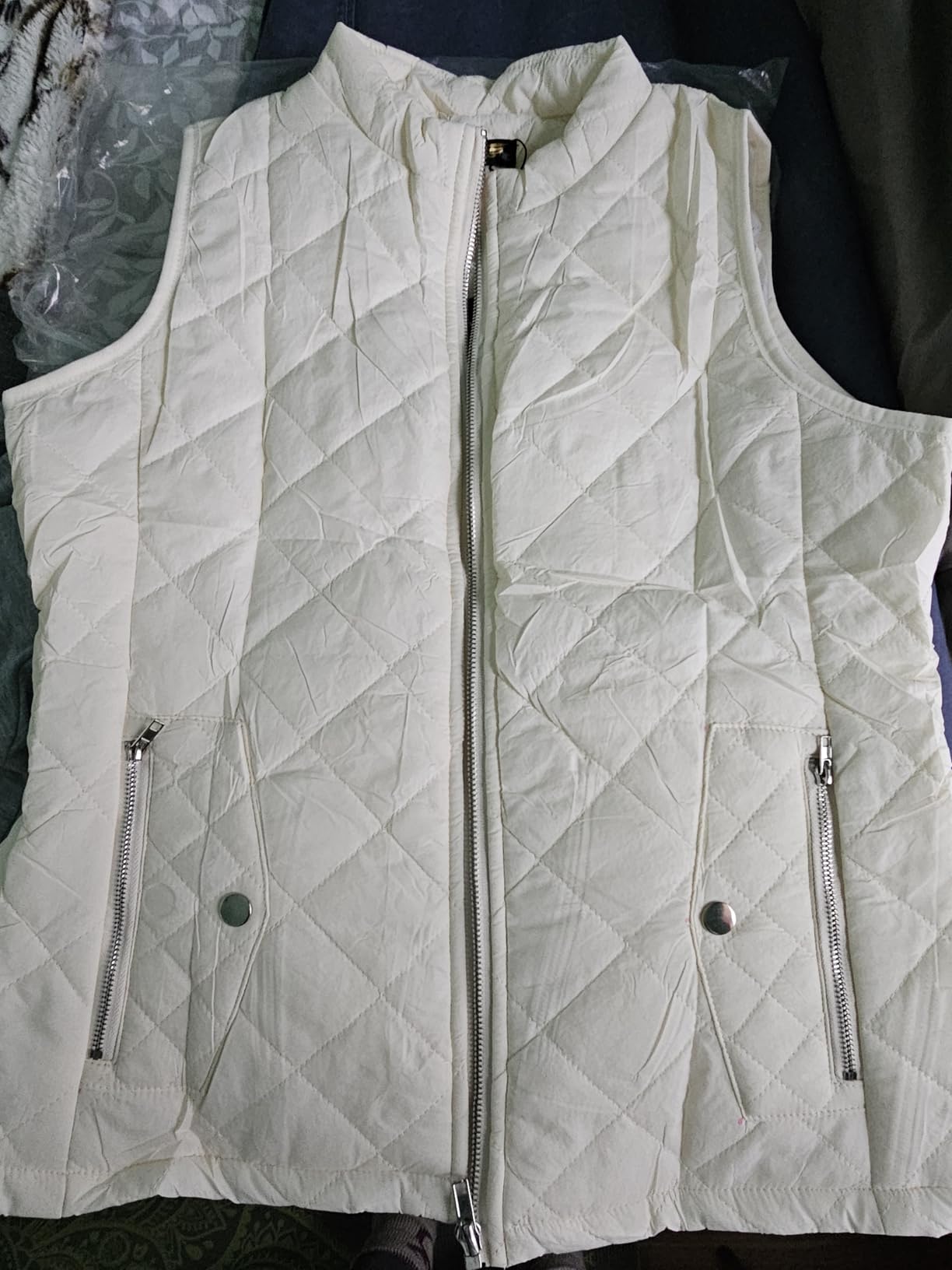 LONGKING Women's Quilted Vest Lightweight Packable Puffer Gilet customer photo 1