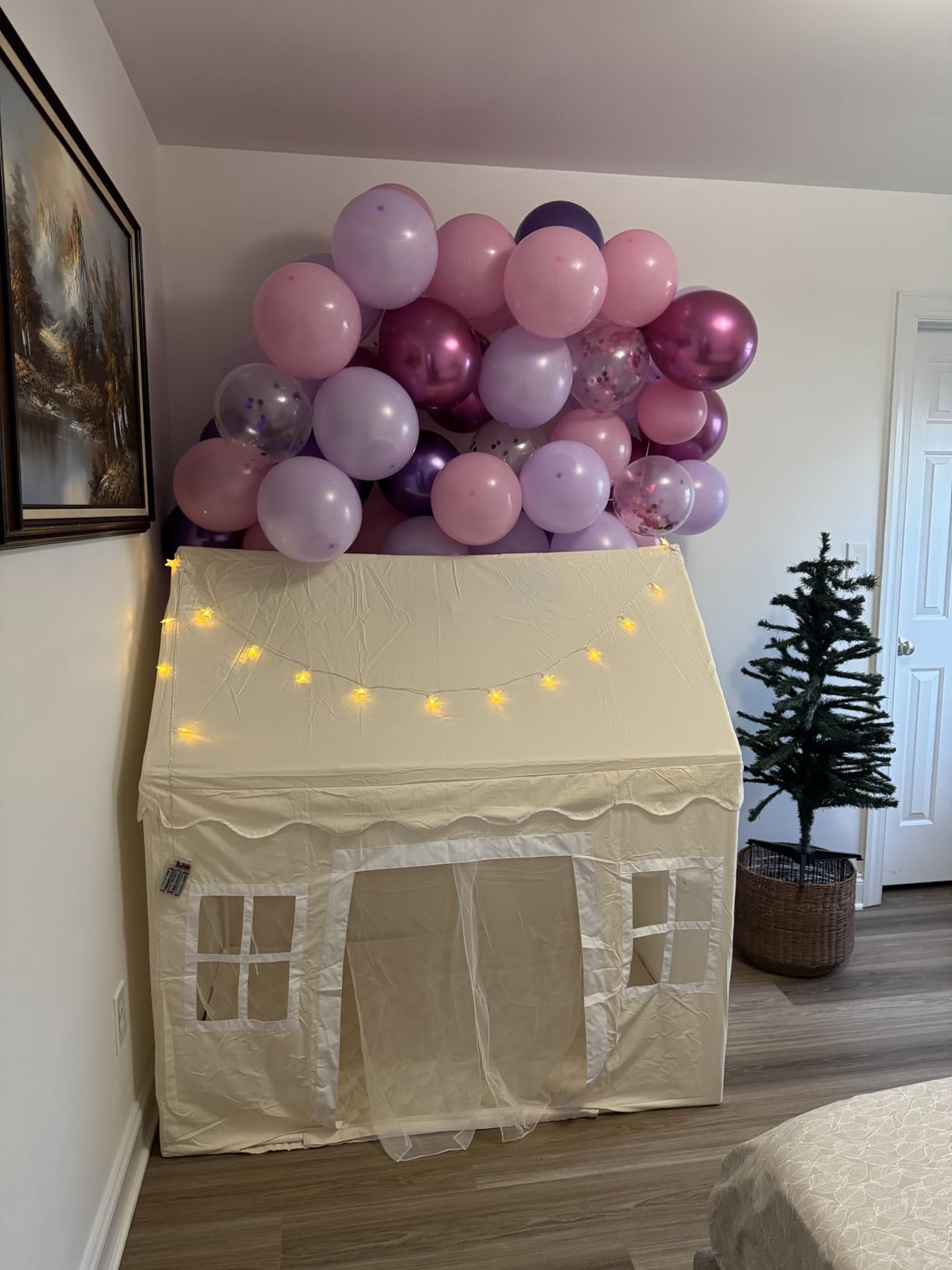 Tiny Land Kids Play Tent with Padded Mat & LED Lights, Ages 3+ customer photo 1