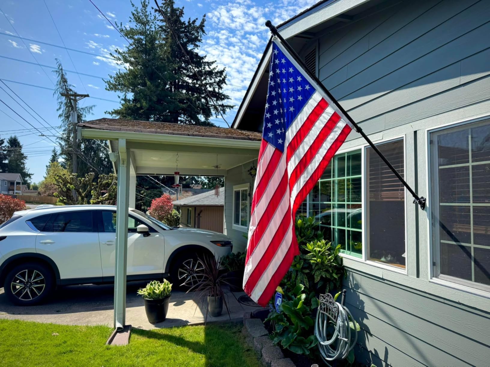 NELXINJO 5FT White Stainless Steel Flag Pole Kit for Outside House Wall customer photo 2